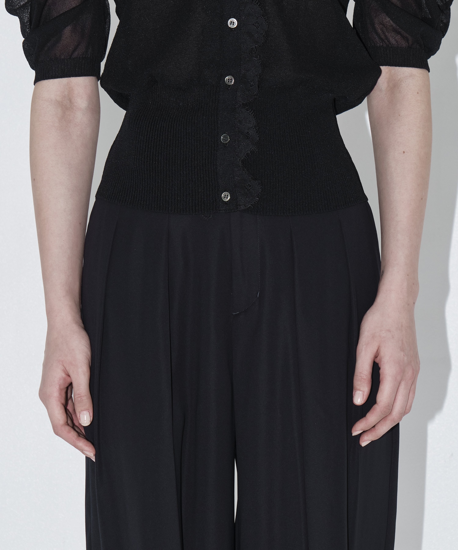 Half Sleeve Lace Knit Cardigan THE TOKYO