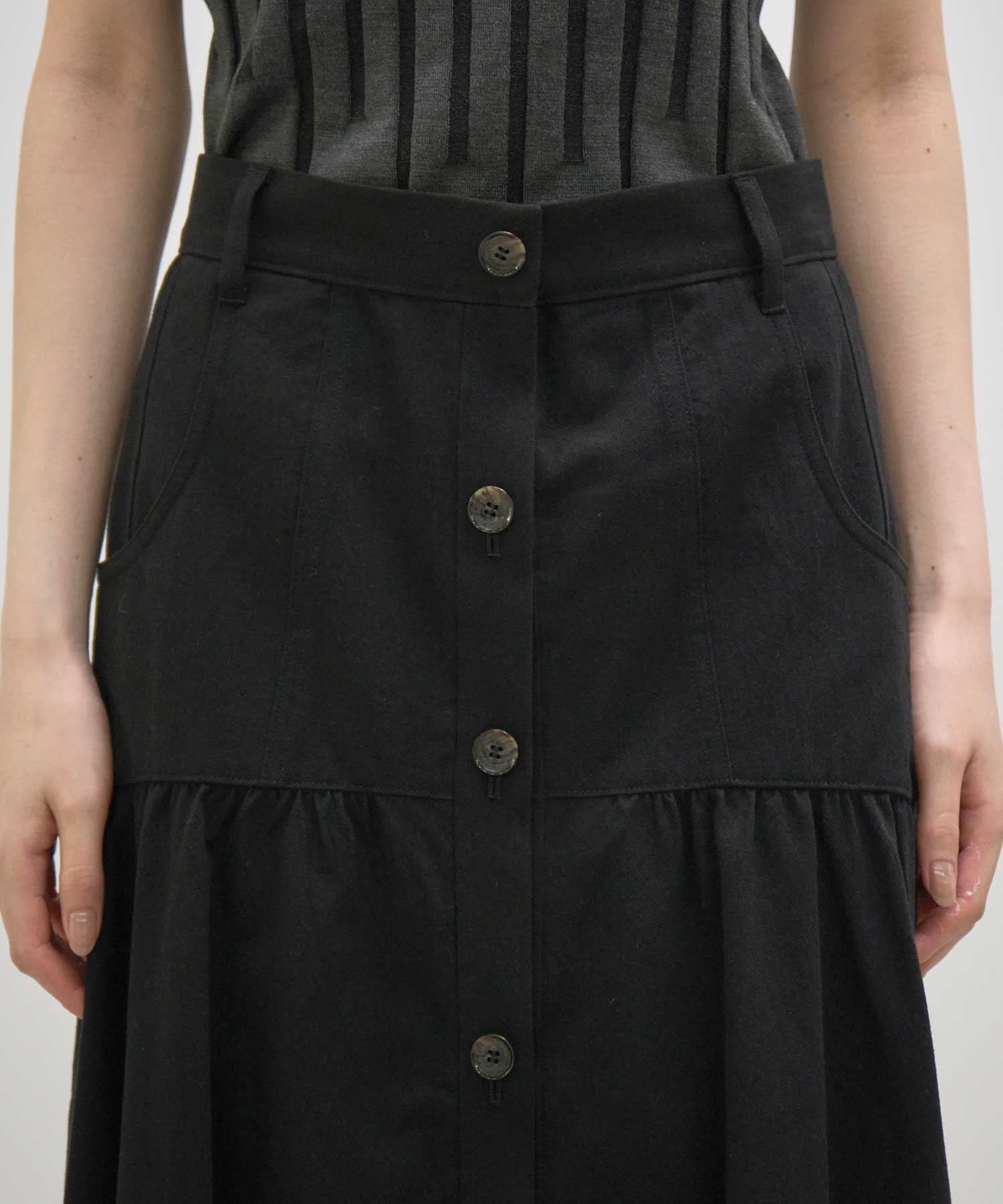 Pierina skirt BK AKIRANAKA