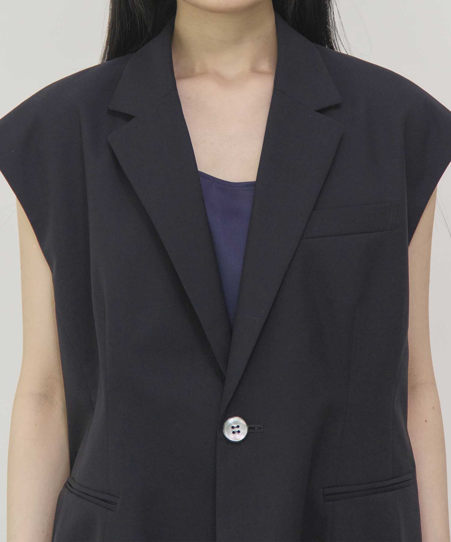 Sleeveless Jacket THE TOKYO