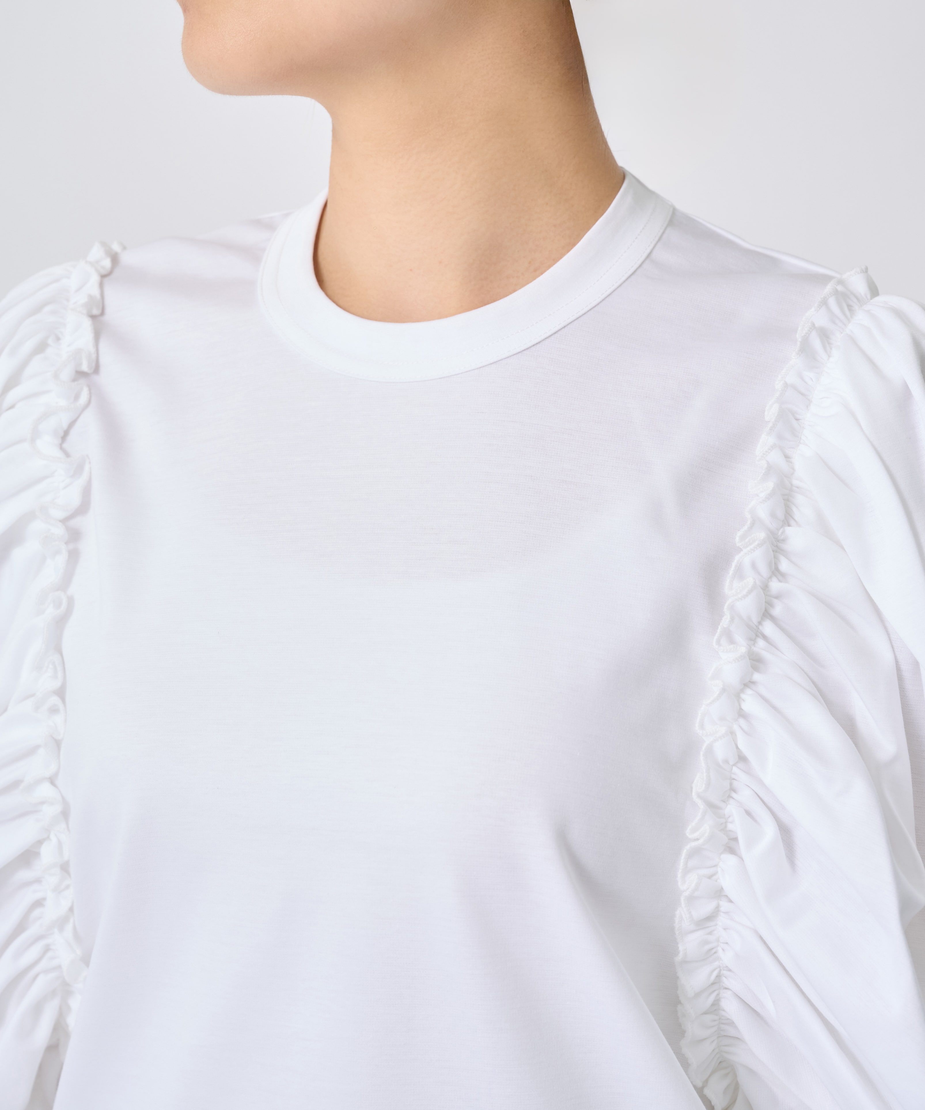30-T016-051 noir kei ninomiya