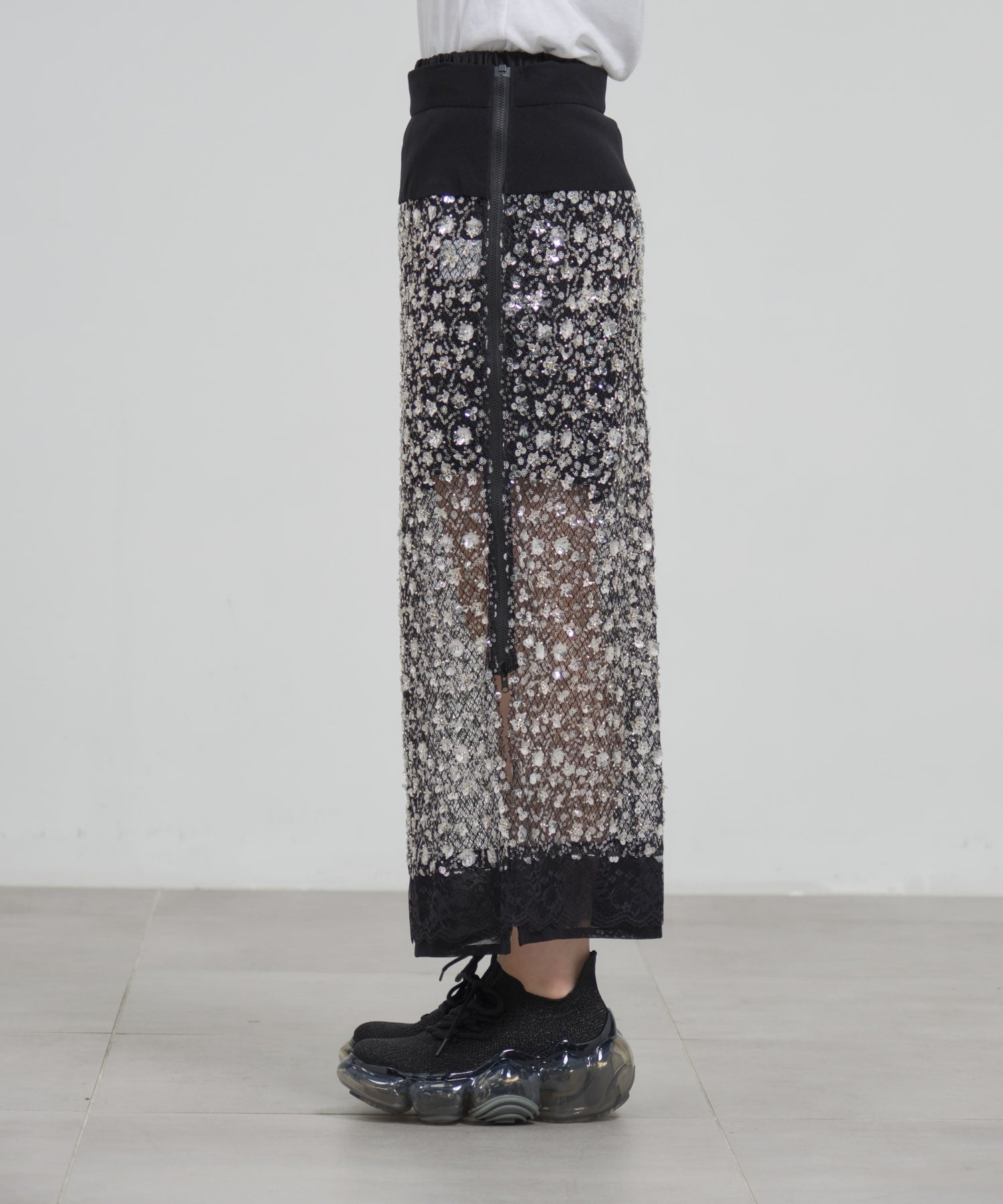 CB-25179　Lame Skirt Chika Kisada