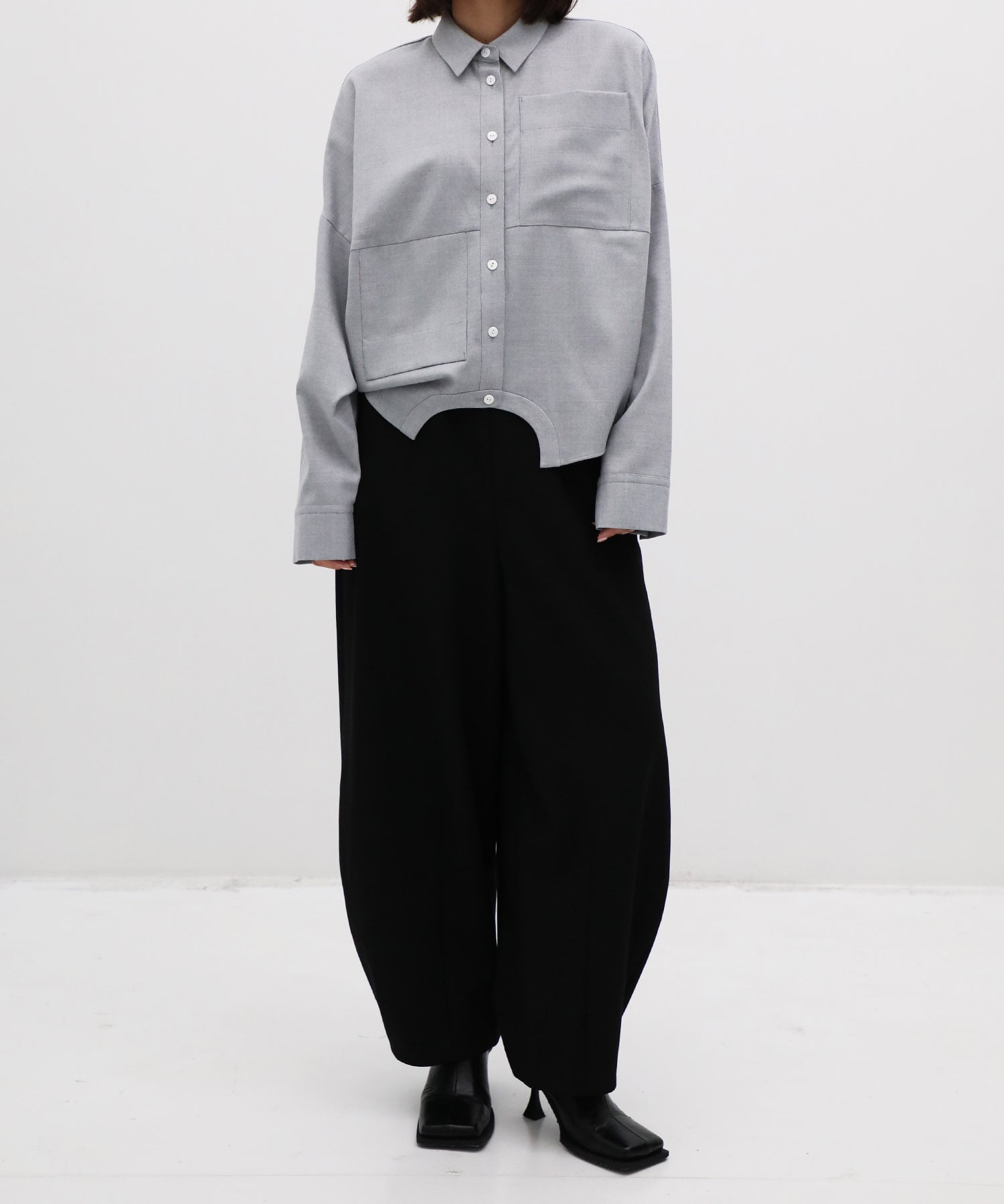 SYMMETRY CROPPED SHIRT ENFOLD