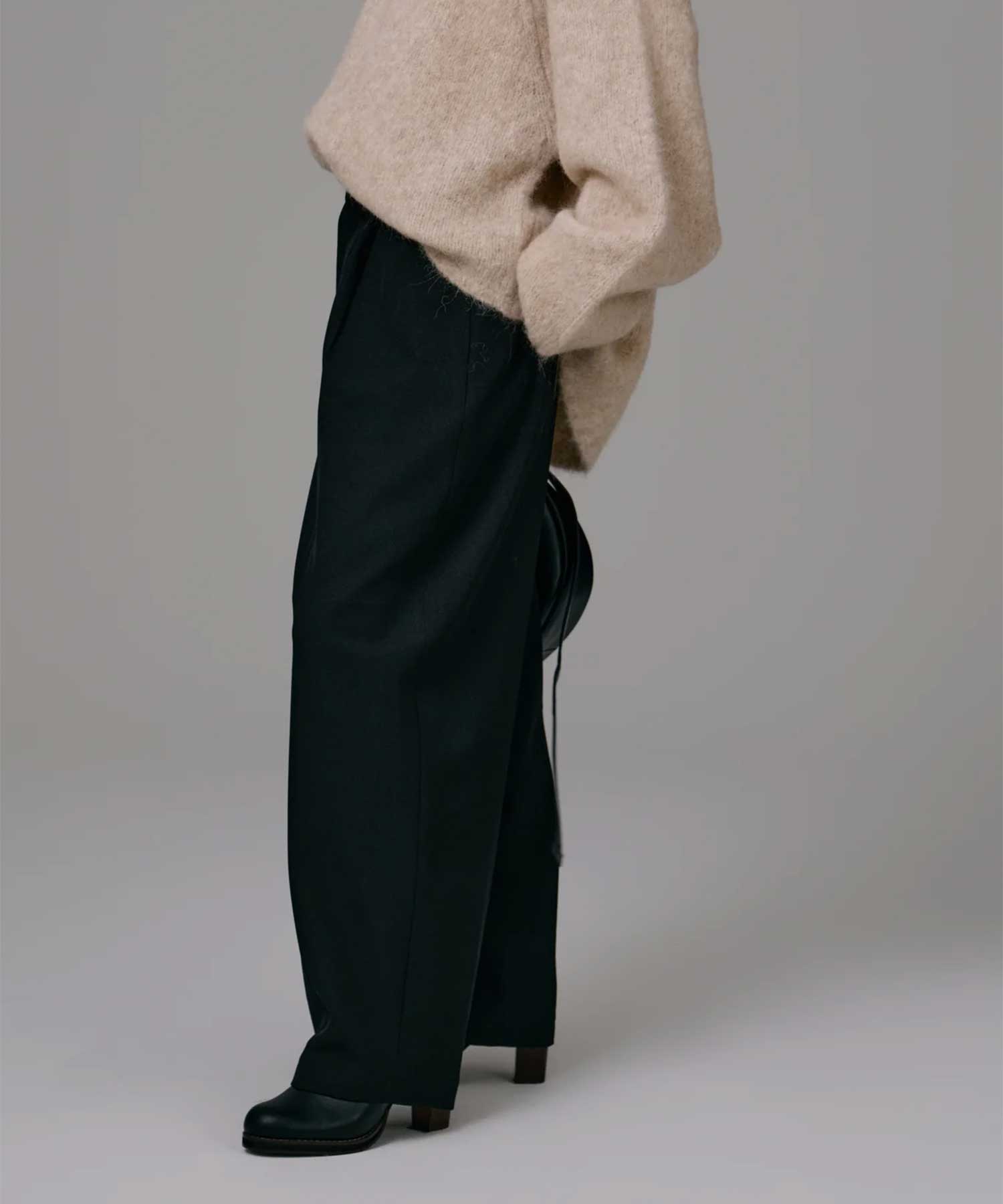 single tuck cocoon pants Louren