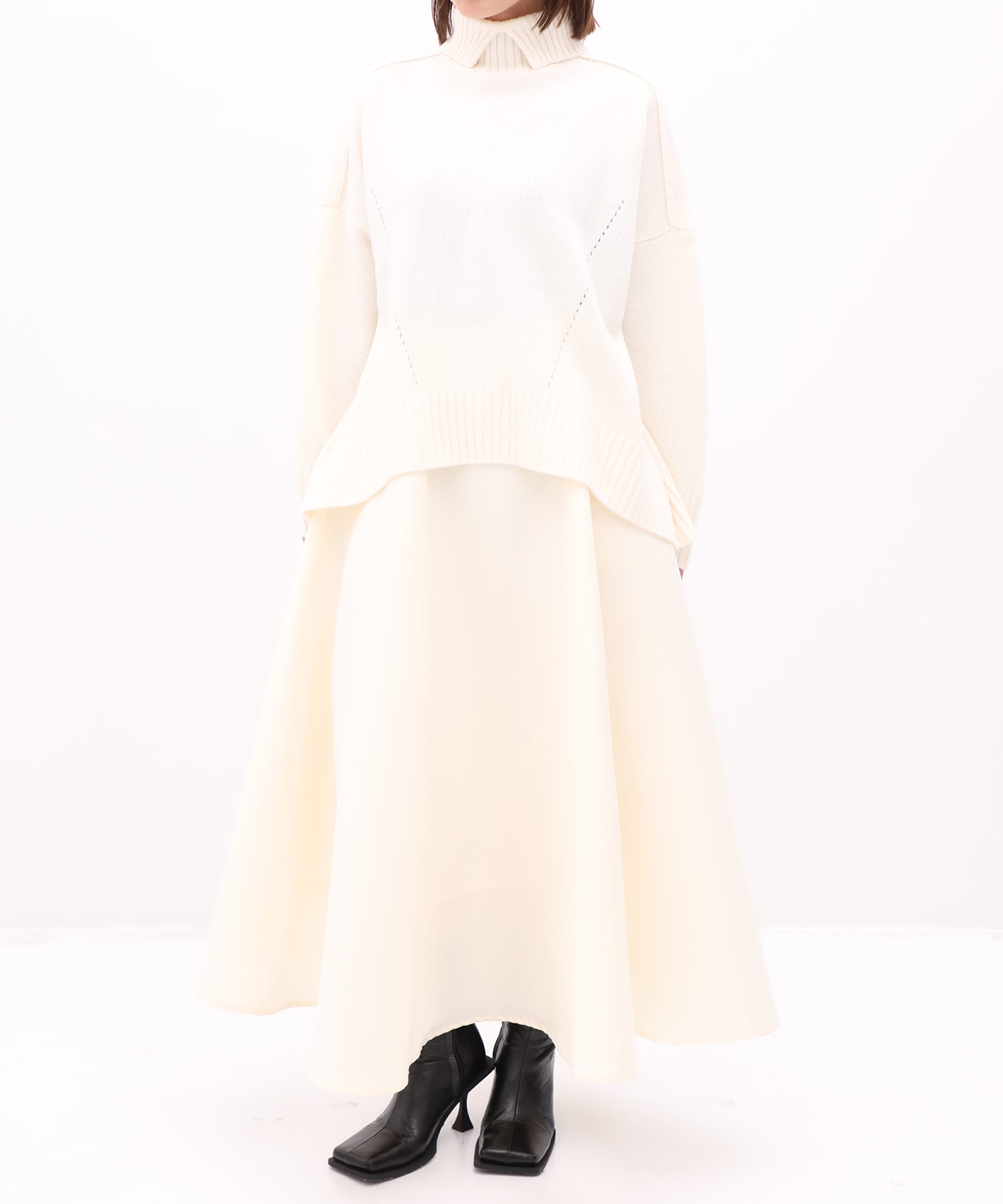 OVERSIZE TURTLENECK KNIT CINOH