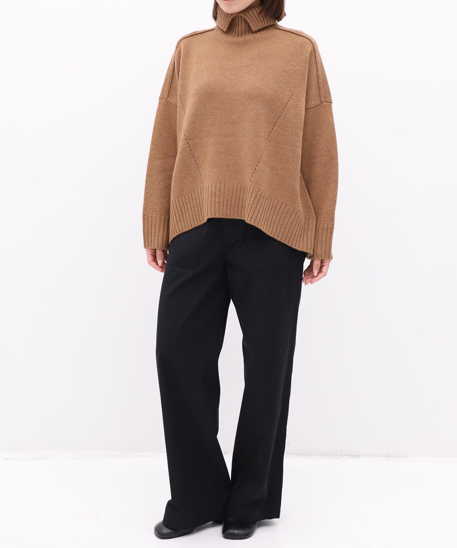 OVERSIZE TURTLENECK KNIT CINOH