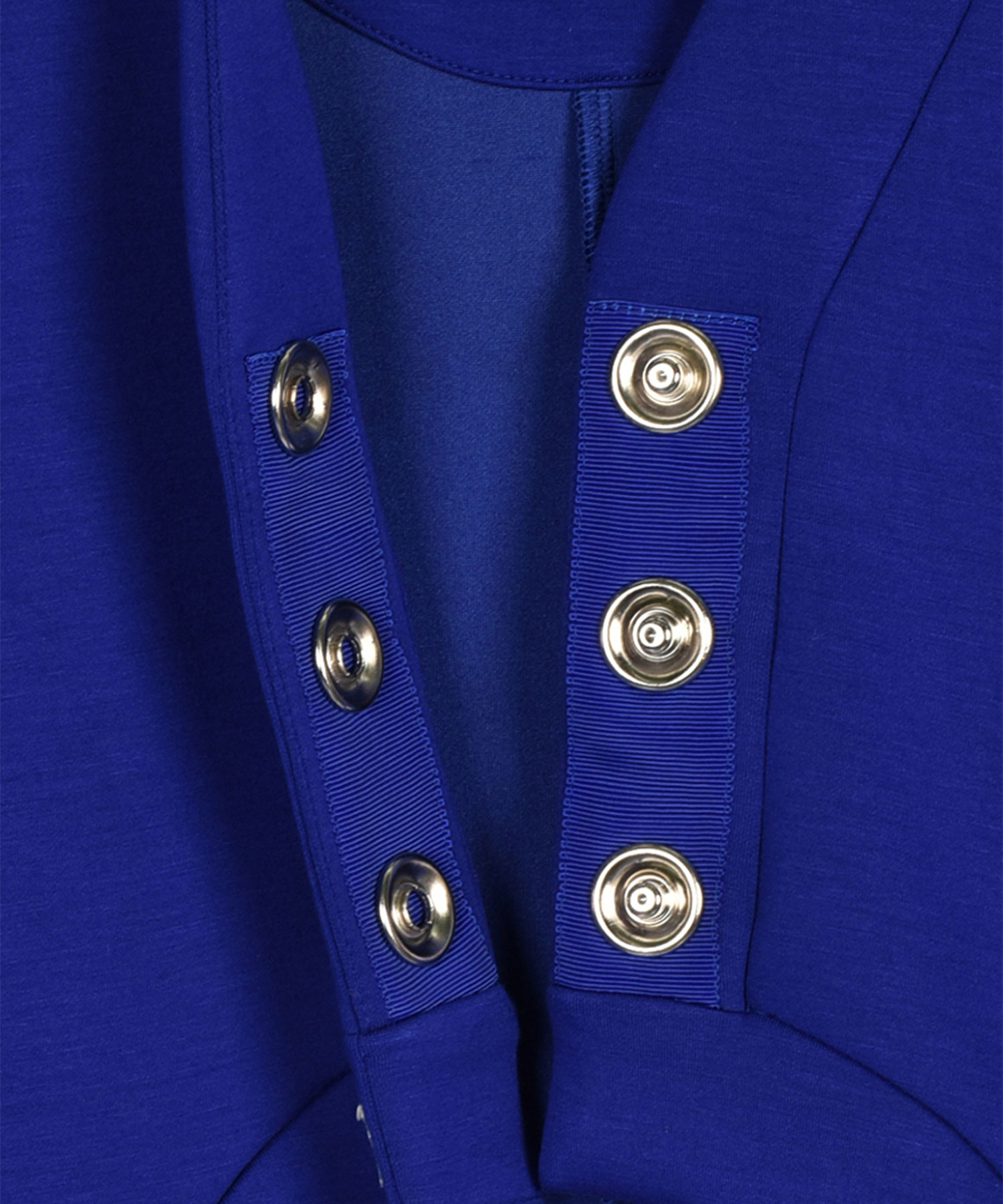 CURVE SLEEVE CUT CD OMMO