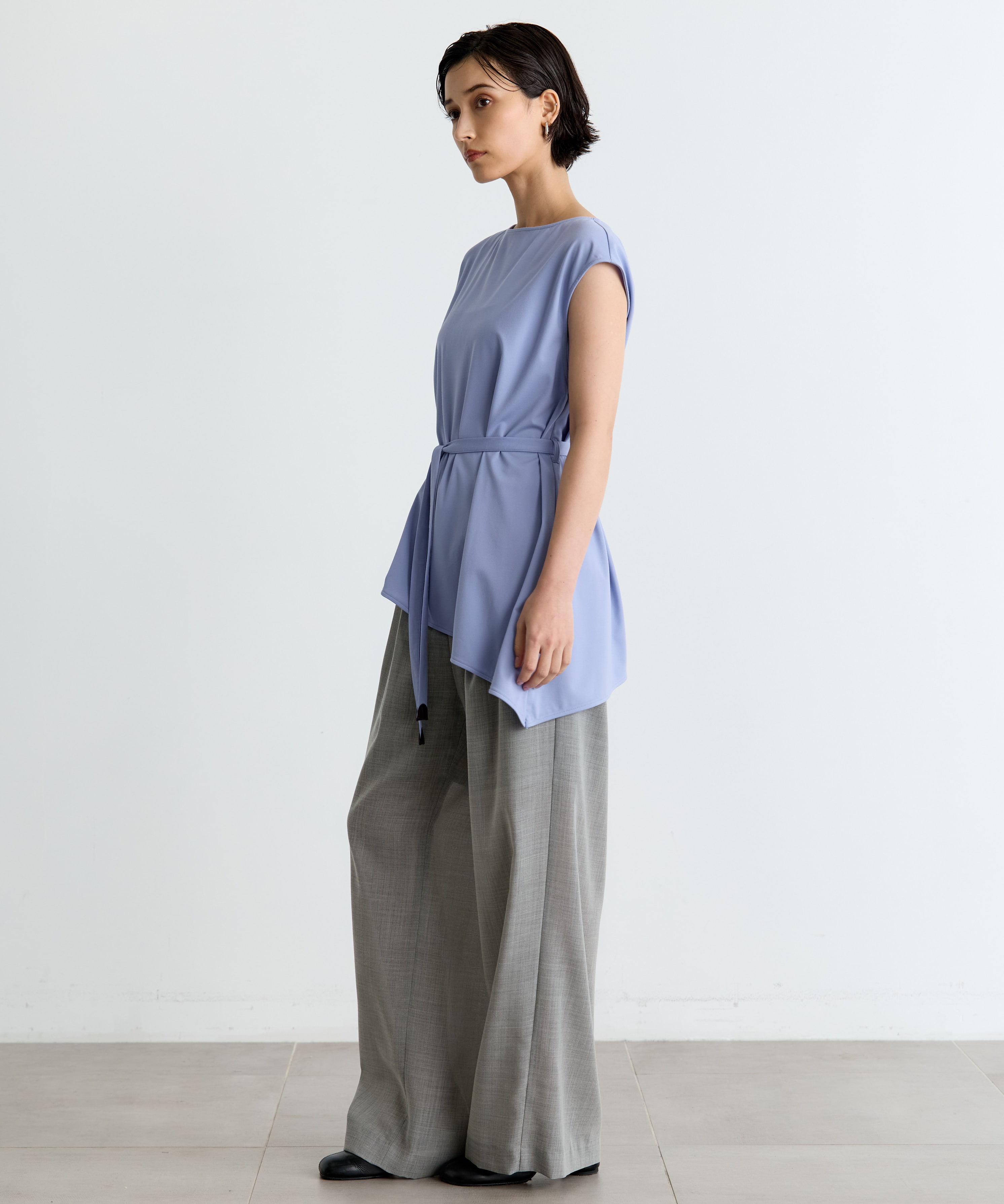 French Sleeve Asymmetry Tops THE TOKYO