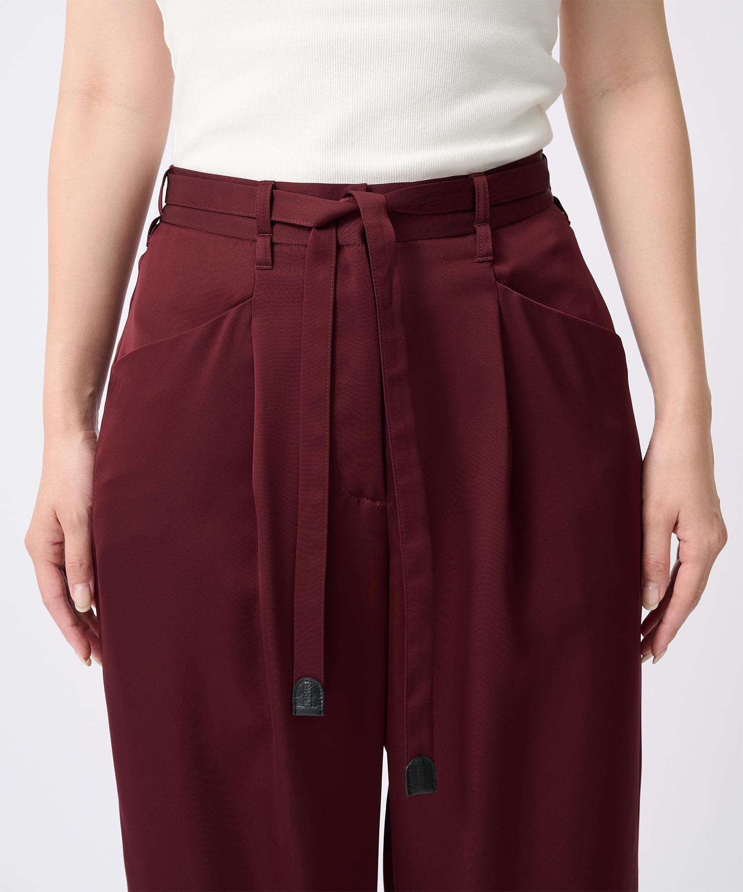 Satin Straight Pants THE TOKYO