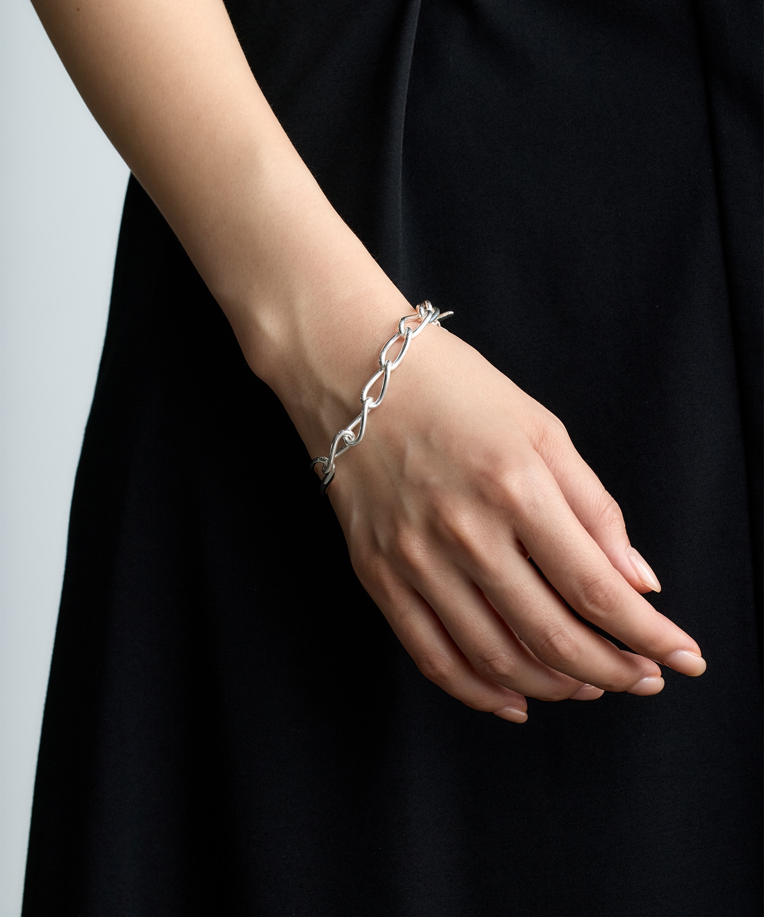 REBELLION BRACELET BLANC IRIS
