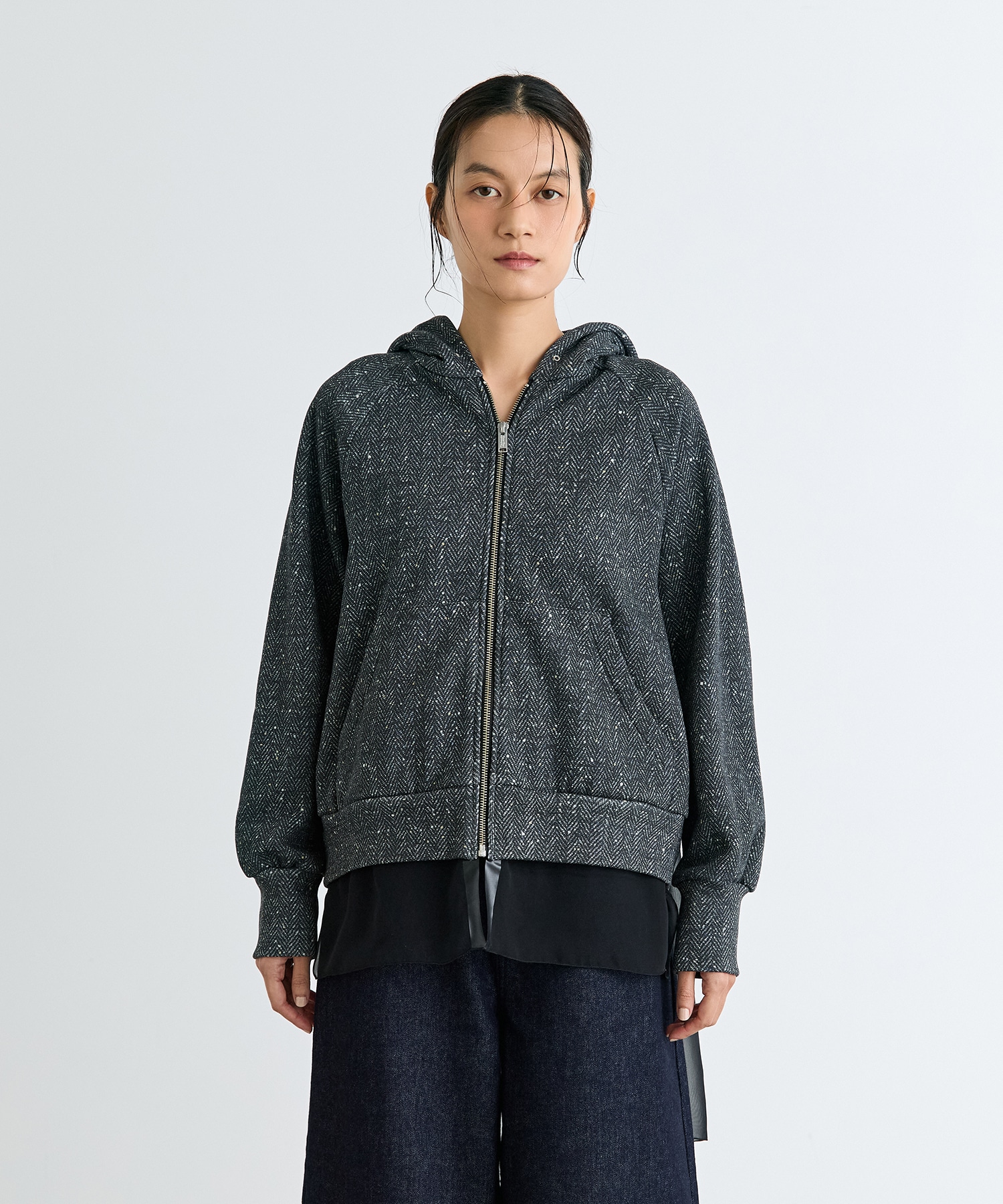 UP2F1803-1 C/S UNDERCOVER