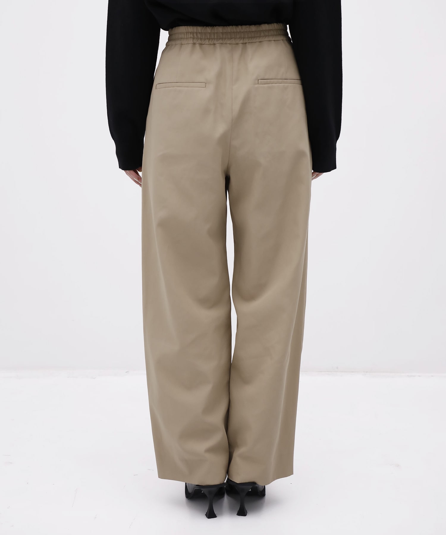 Curve Wide Pants THE TOKYO