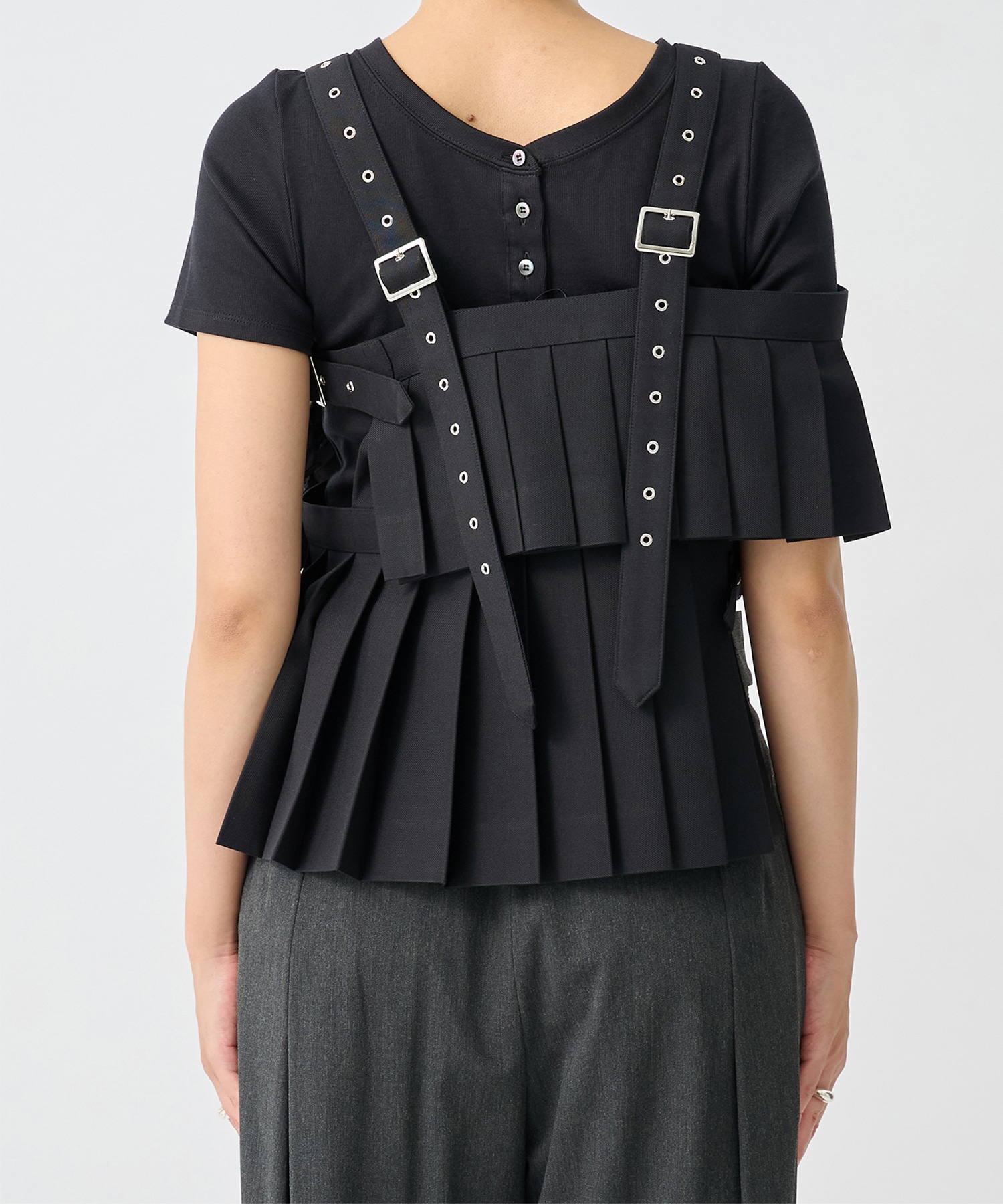 3R-V008-051 Pleats Bustier noir kei ninomiya
