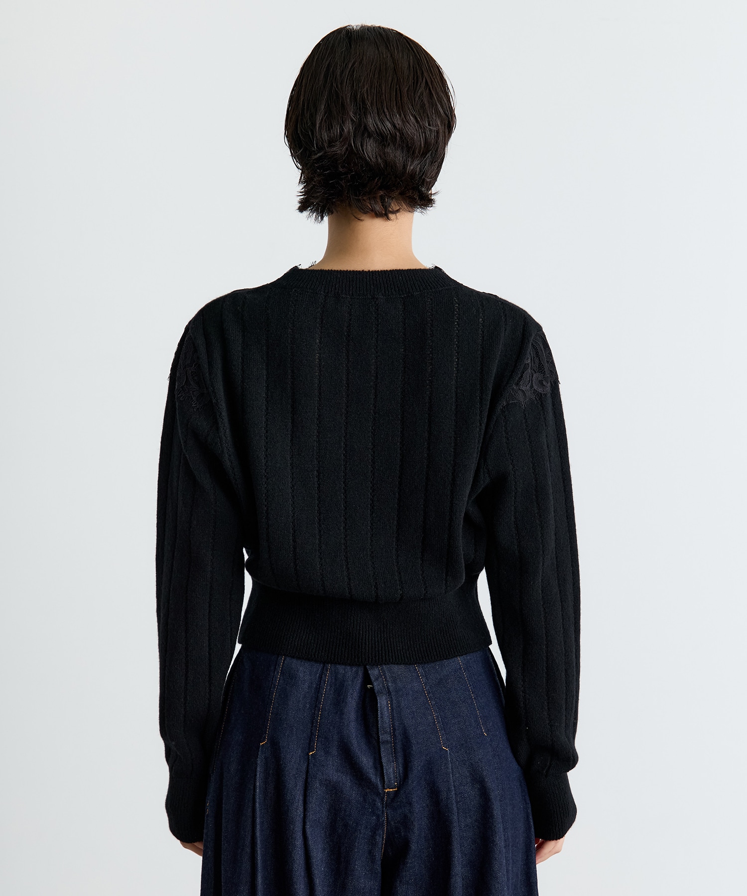 HAIRY LACE PANELED CROPPED PULLOVER FETICO