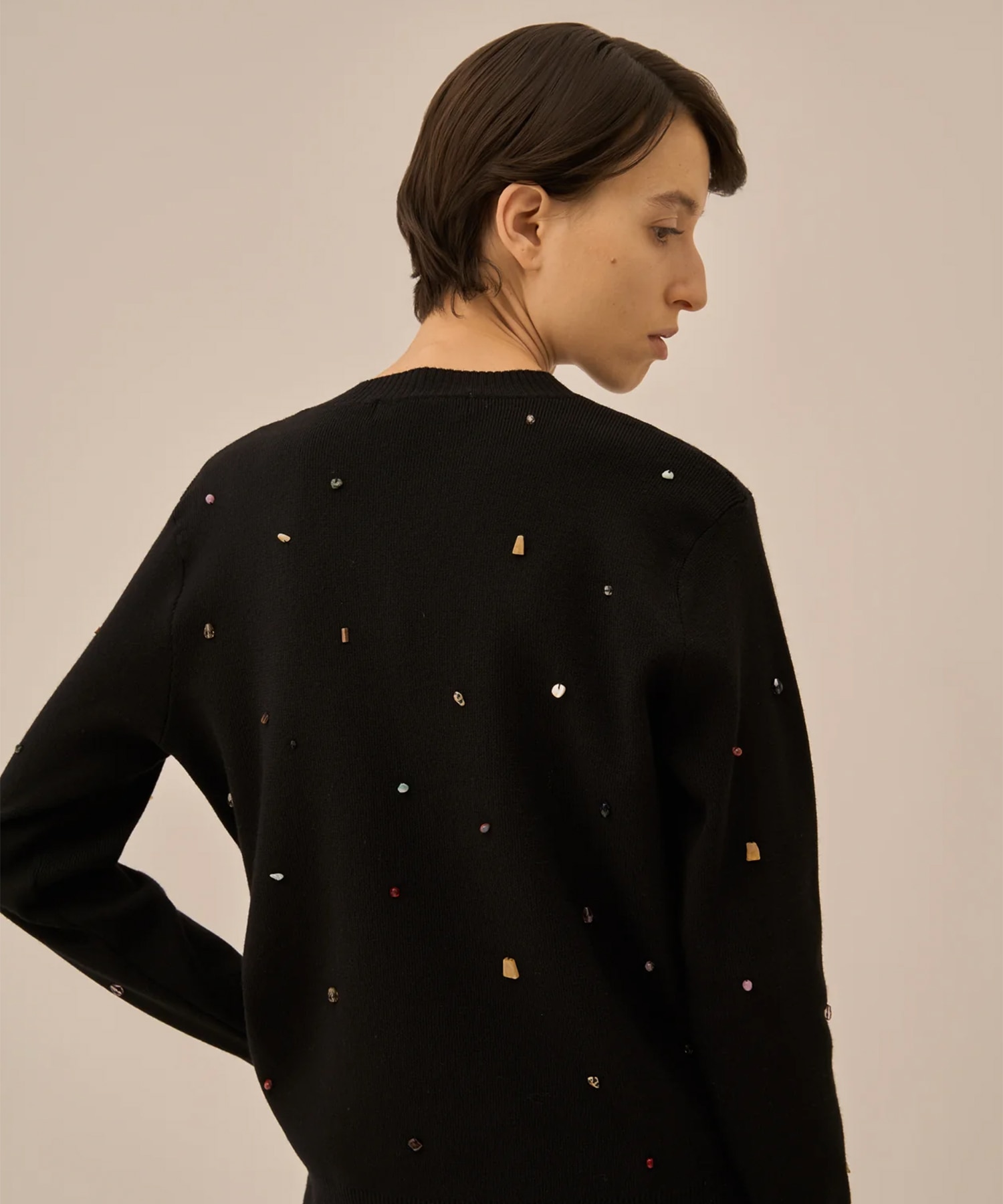 Aila glass beads&ores knit pullover BK AKIRANAKA