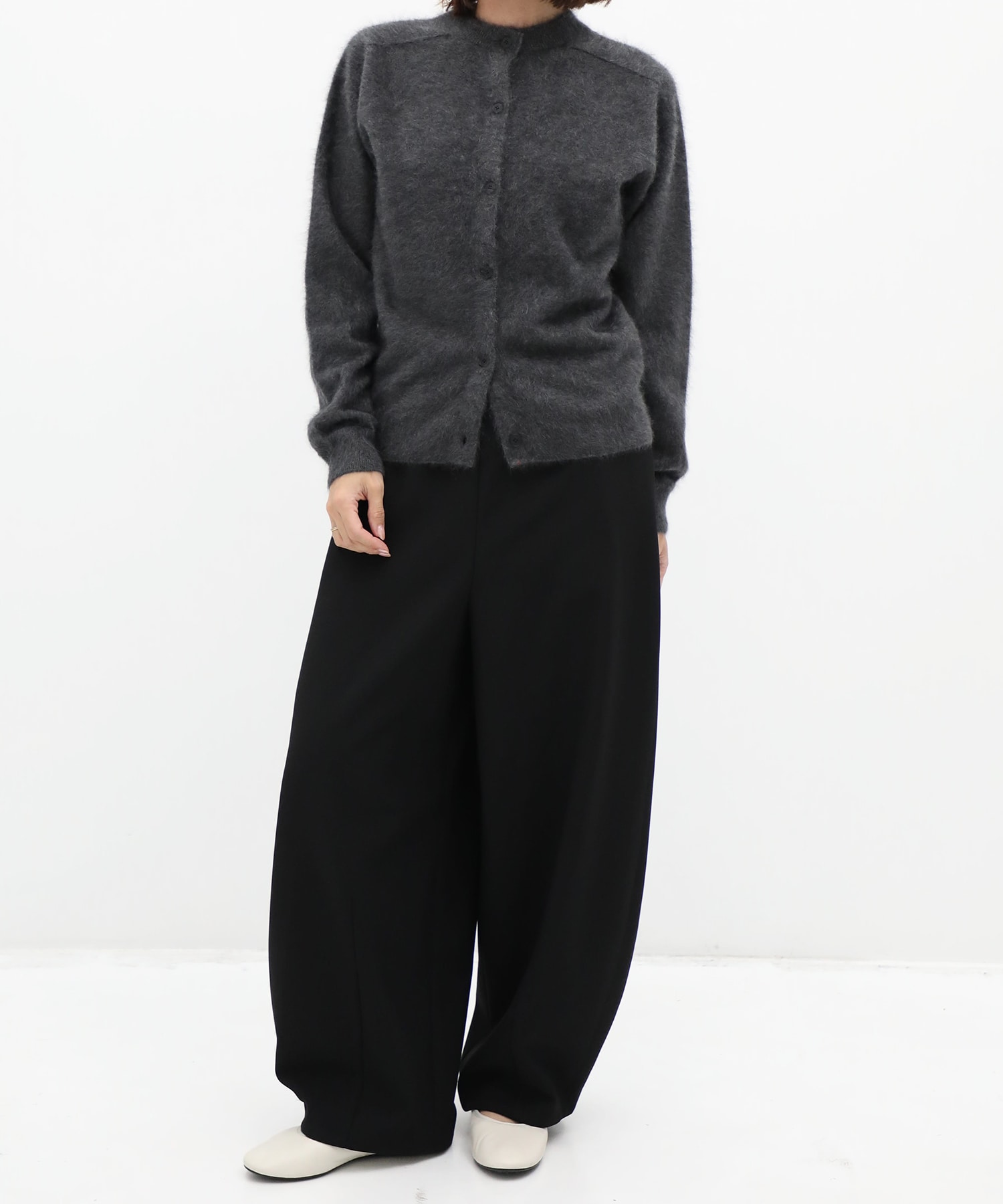 ROYAL CASHMERE FUR CREWNECK CARDIGAN ATON