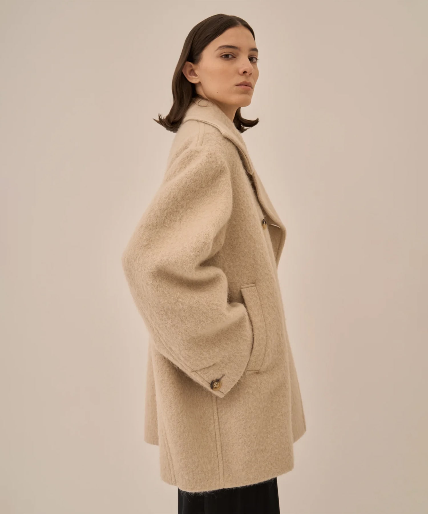 Verna coat IV AKIRANAKA