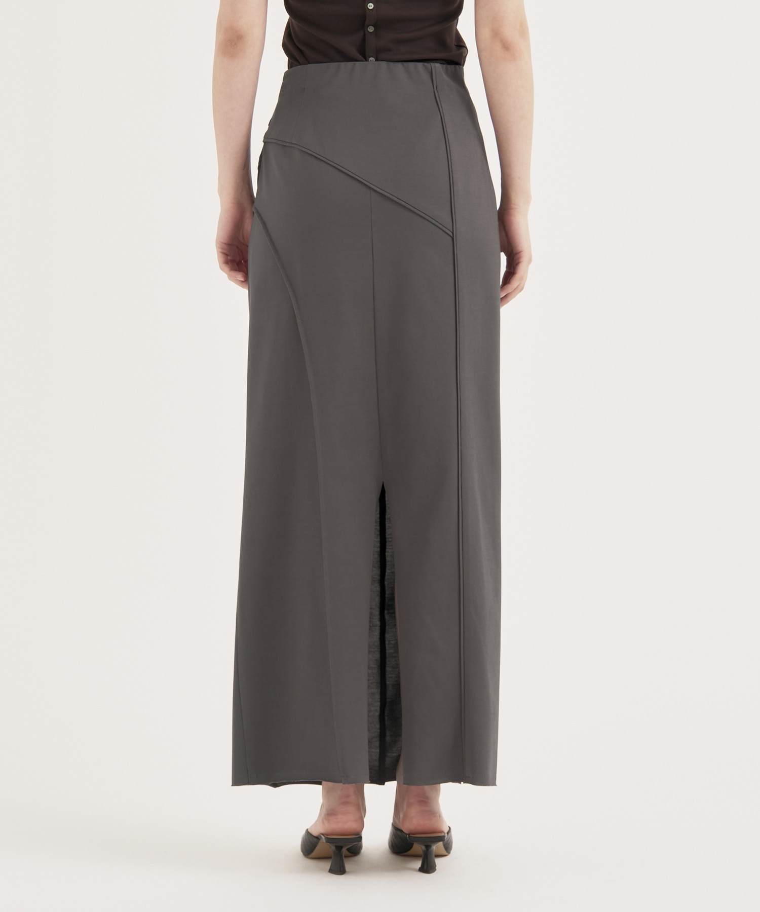 Twist Cut Skirt RITAN
