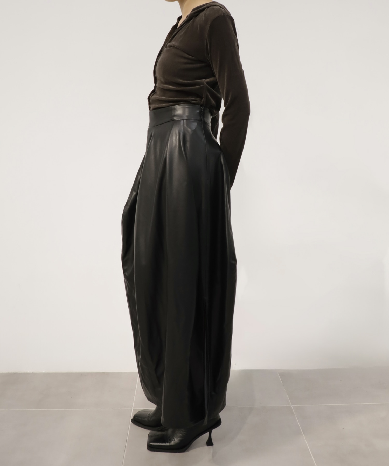 Arch Pattern Leather Skirt RITAN