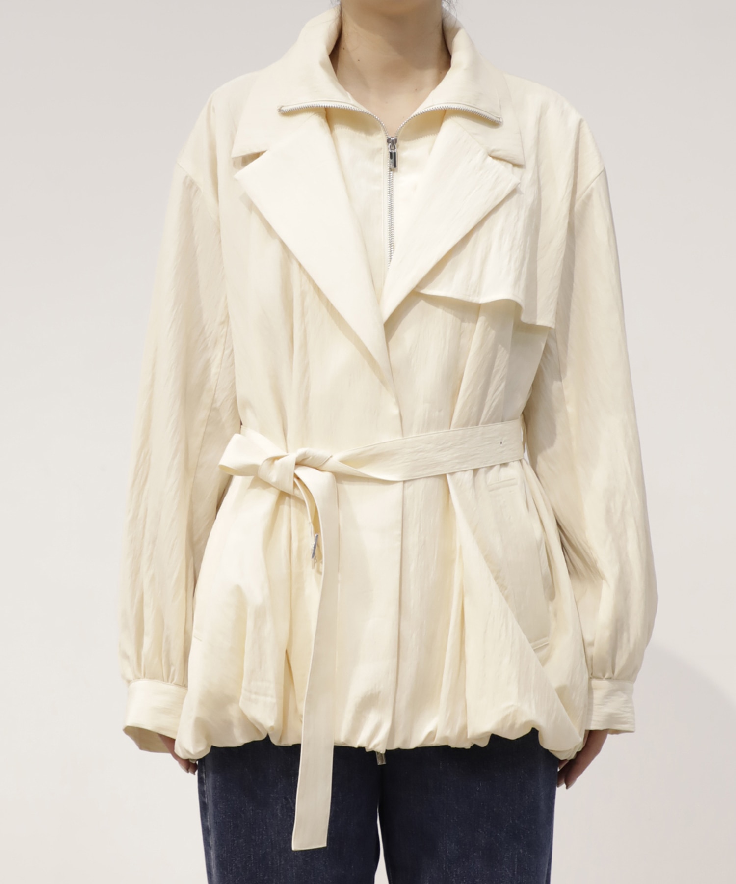 Layer Volume Bluson RITAN