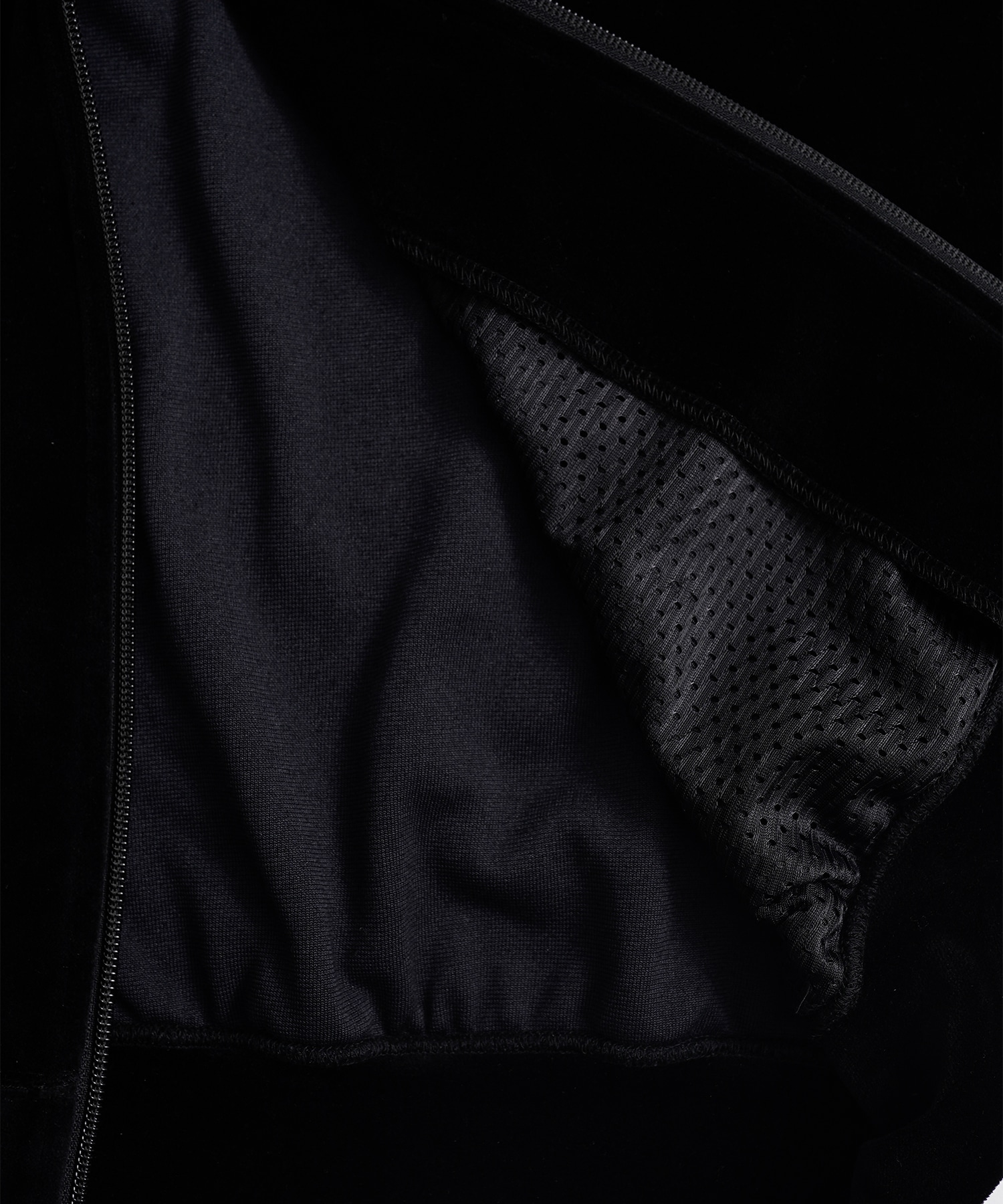 Ex.Track JKT- C/PE Velour 