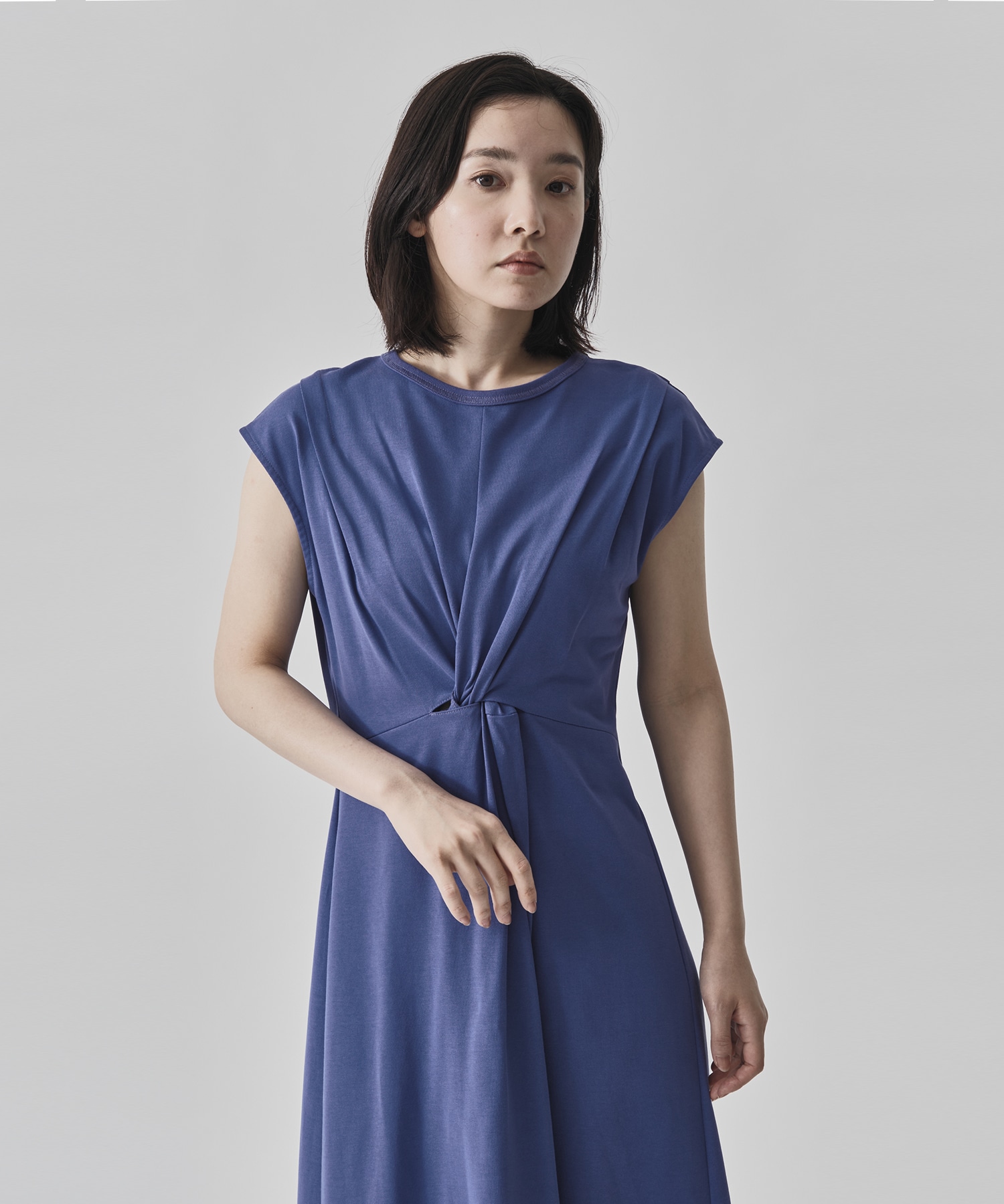 Shoulder Tuck Twist Dress CITY TOKYO