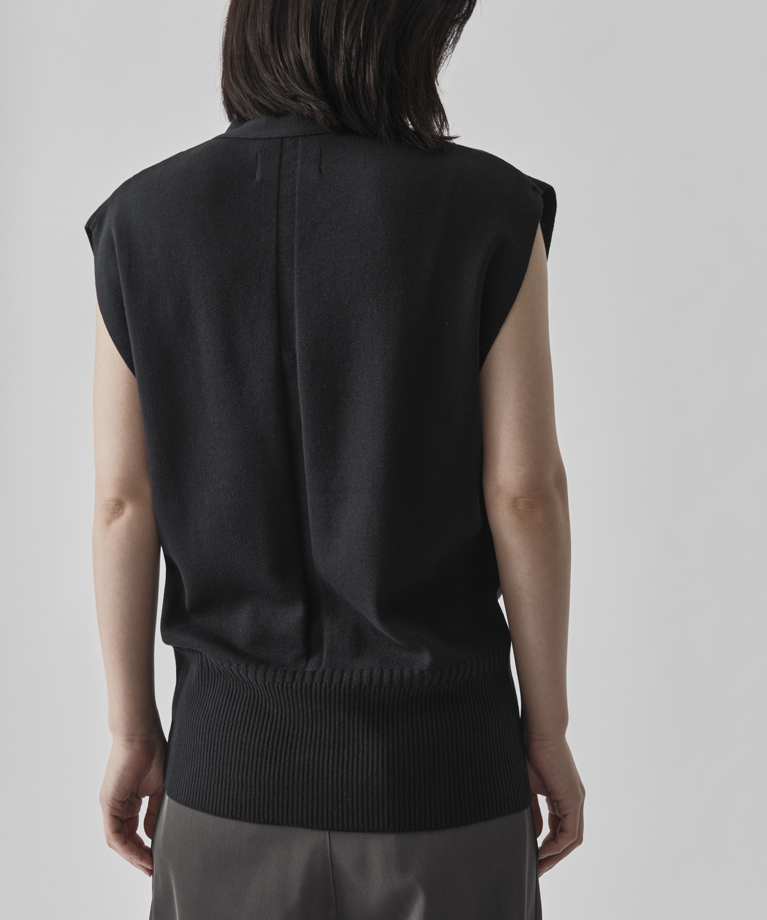 Silk Knit Vest CITY TOKYO