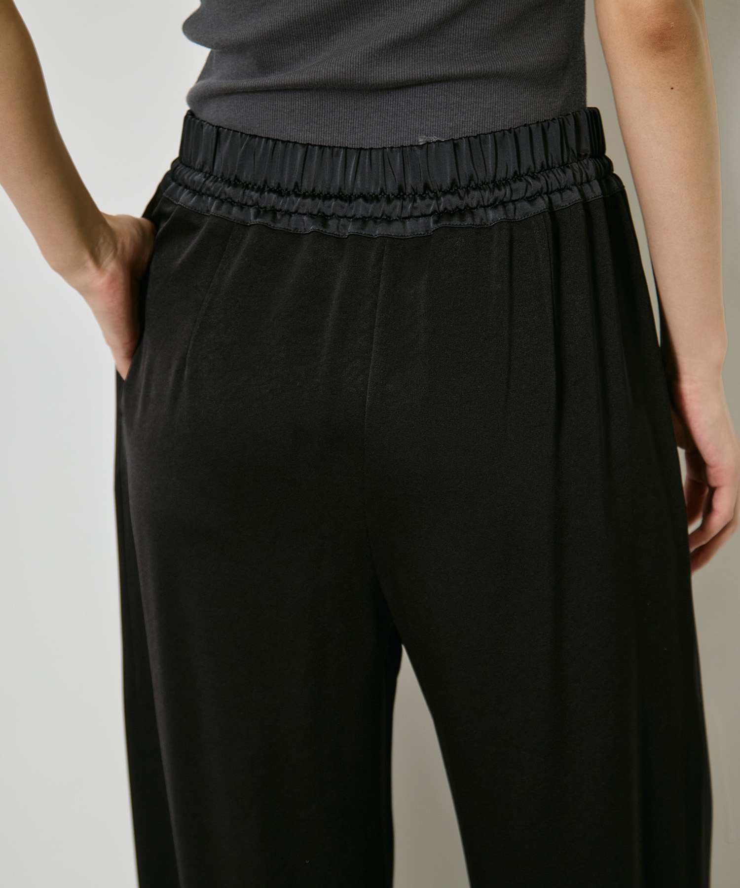 Satin Relax Pants CITY TOKYO