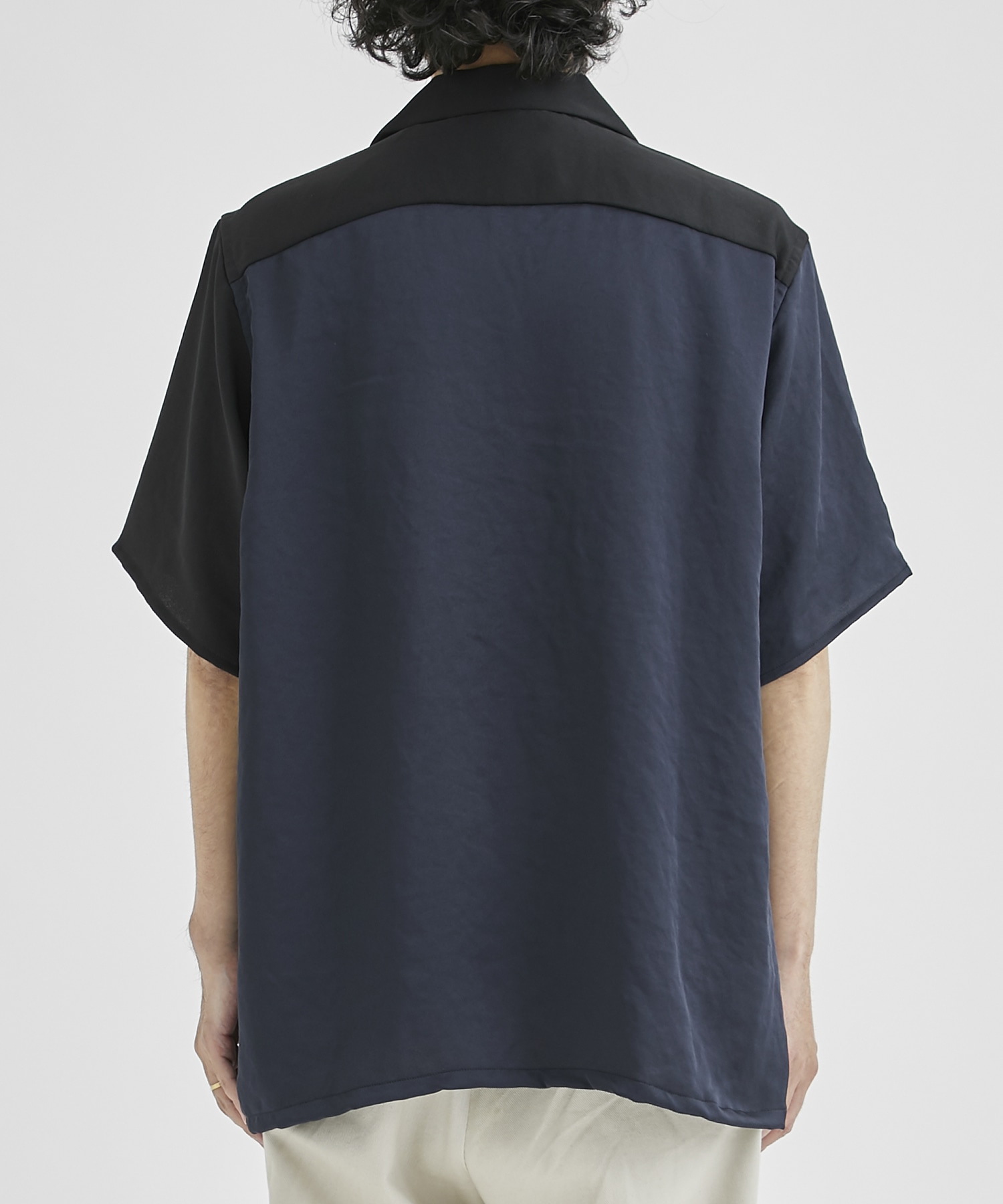 EX.S/S Classic Shirt - Poly Sateen＆Emb.
