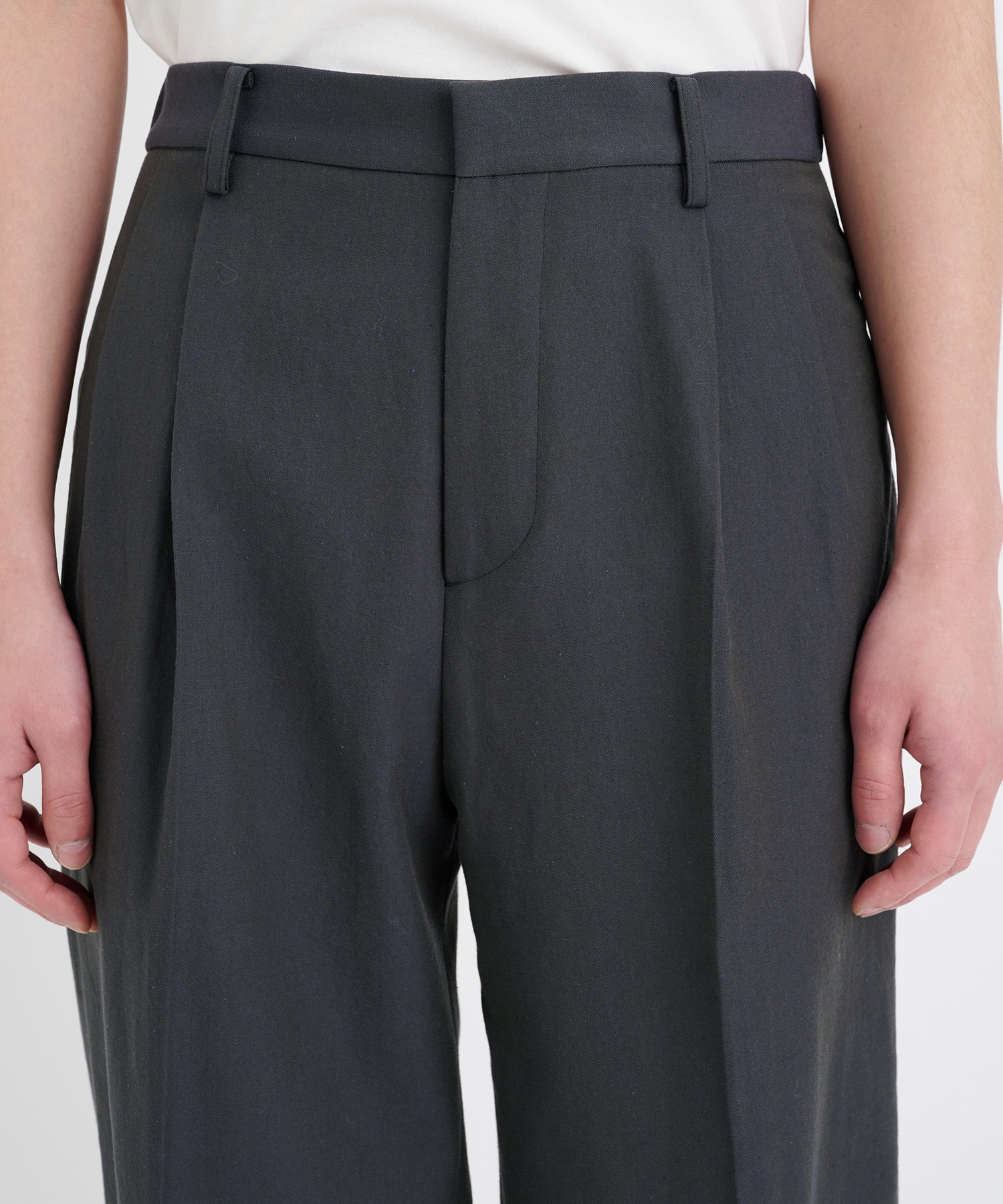 WCL Easy Straight Trousers THE TOKYO