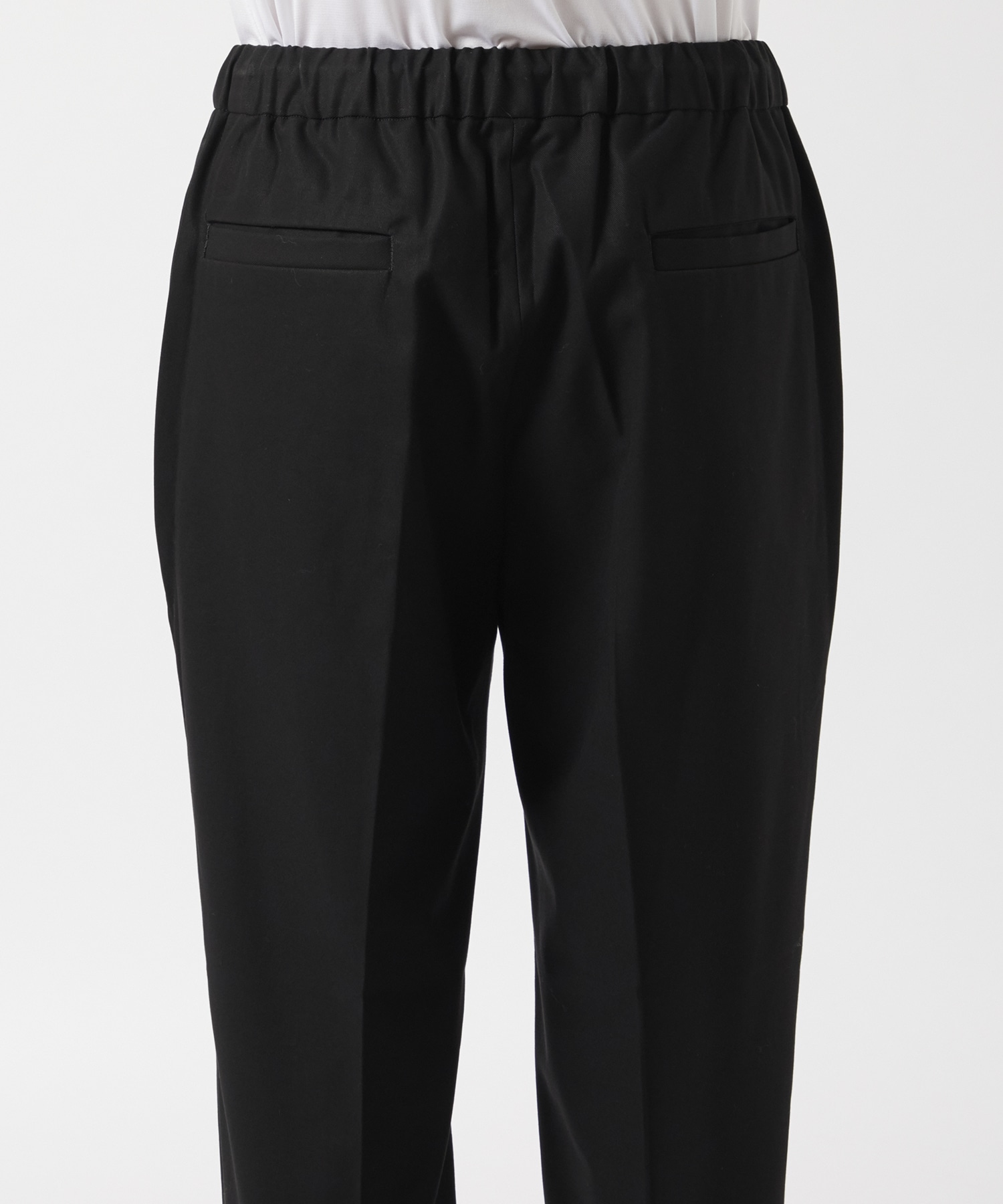 FLAT TAPERED EASY TROUSERS MARKAWARE