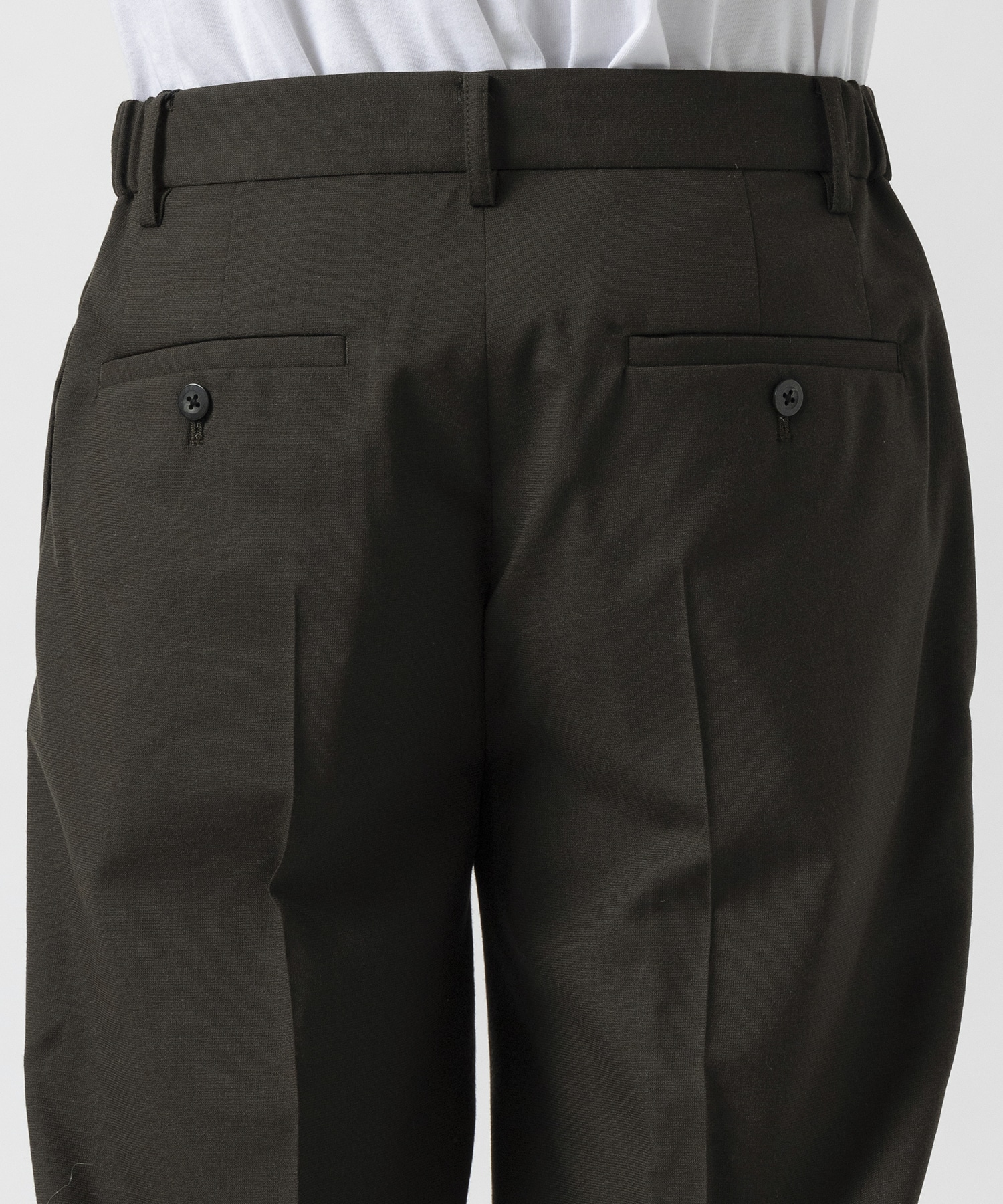 Calm Skin Easy Slim Straight Trousers THE TOKYO