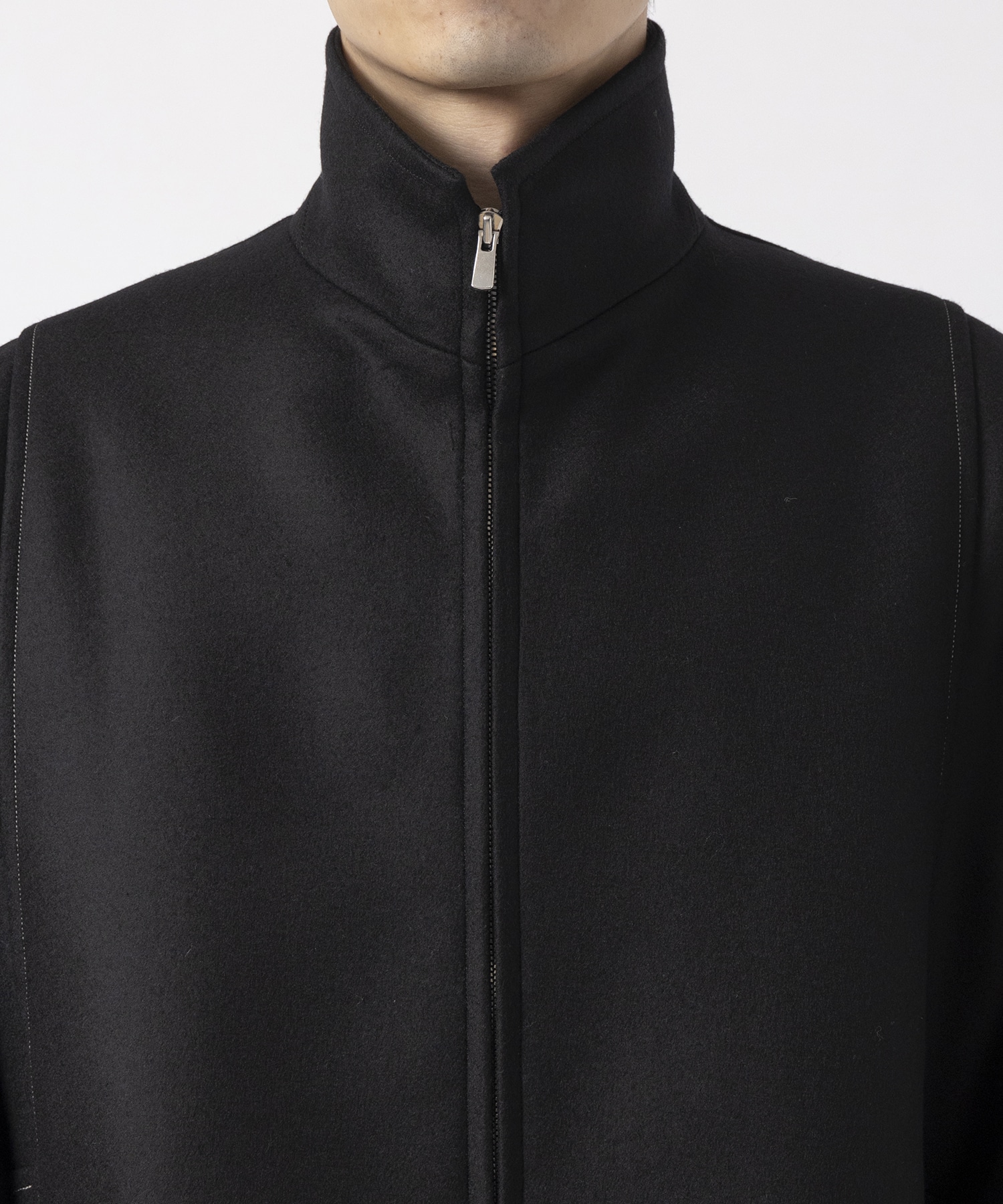 MODIFIED SLEEVE ZIP BLOUSON IRENISA