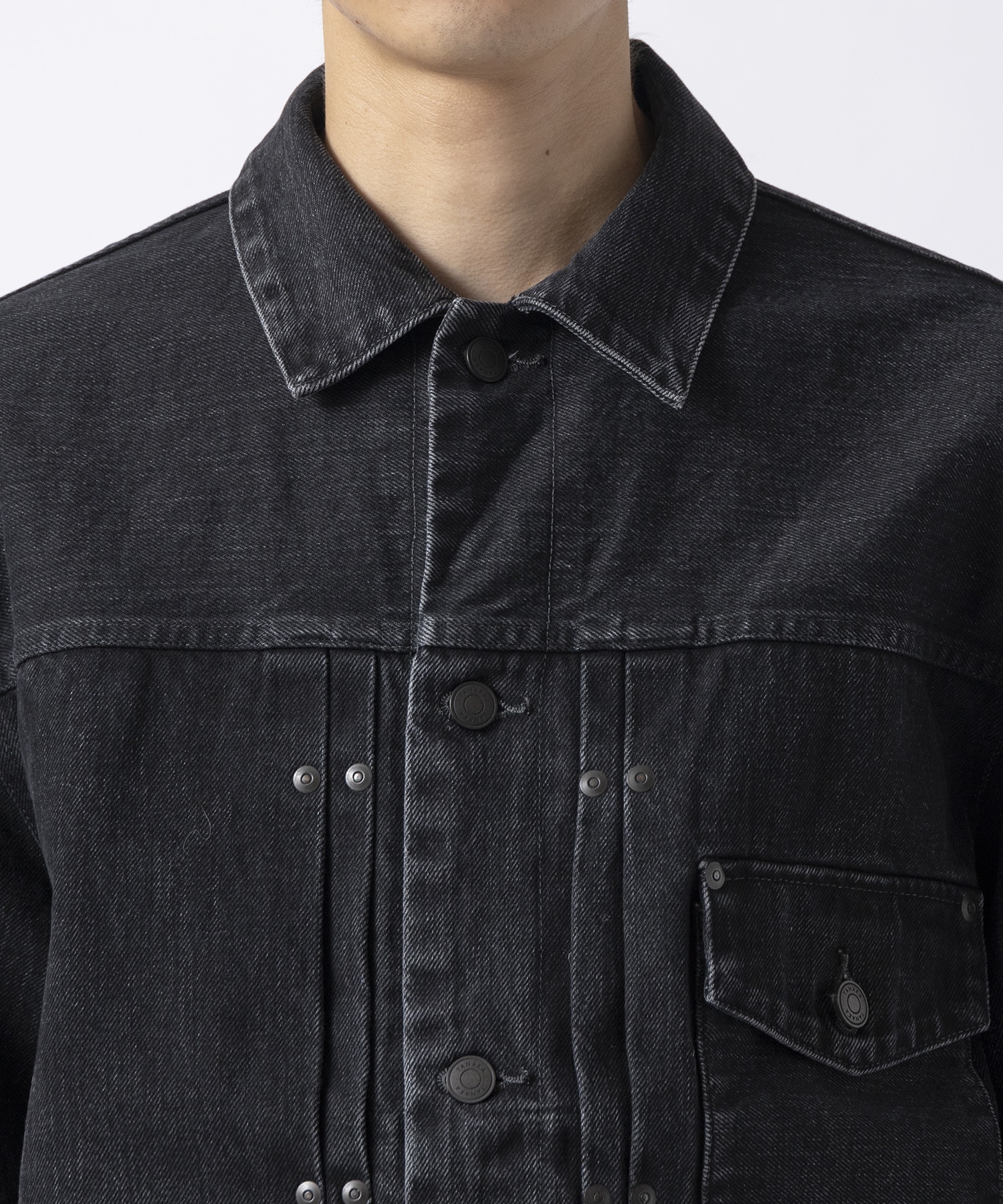 THE JEAN JACKET BLACK TANAKA