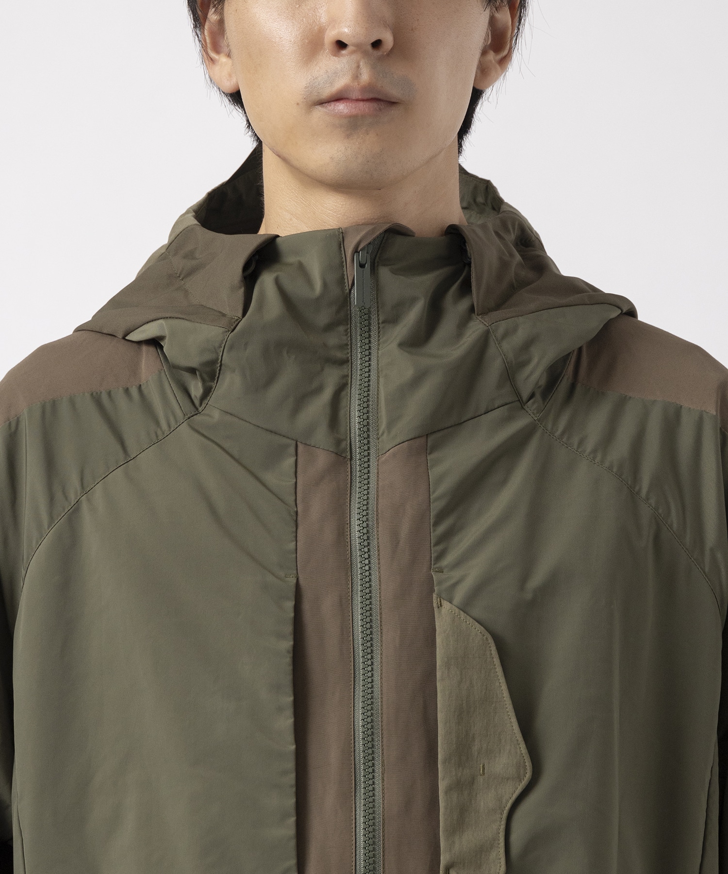 ×NEXUSVII HOODED LUGGAGE PARKA White Mountaineering