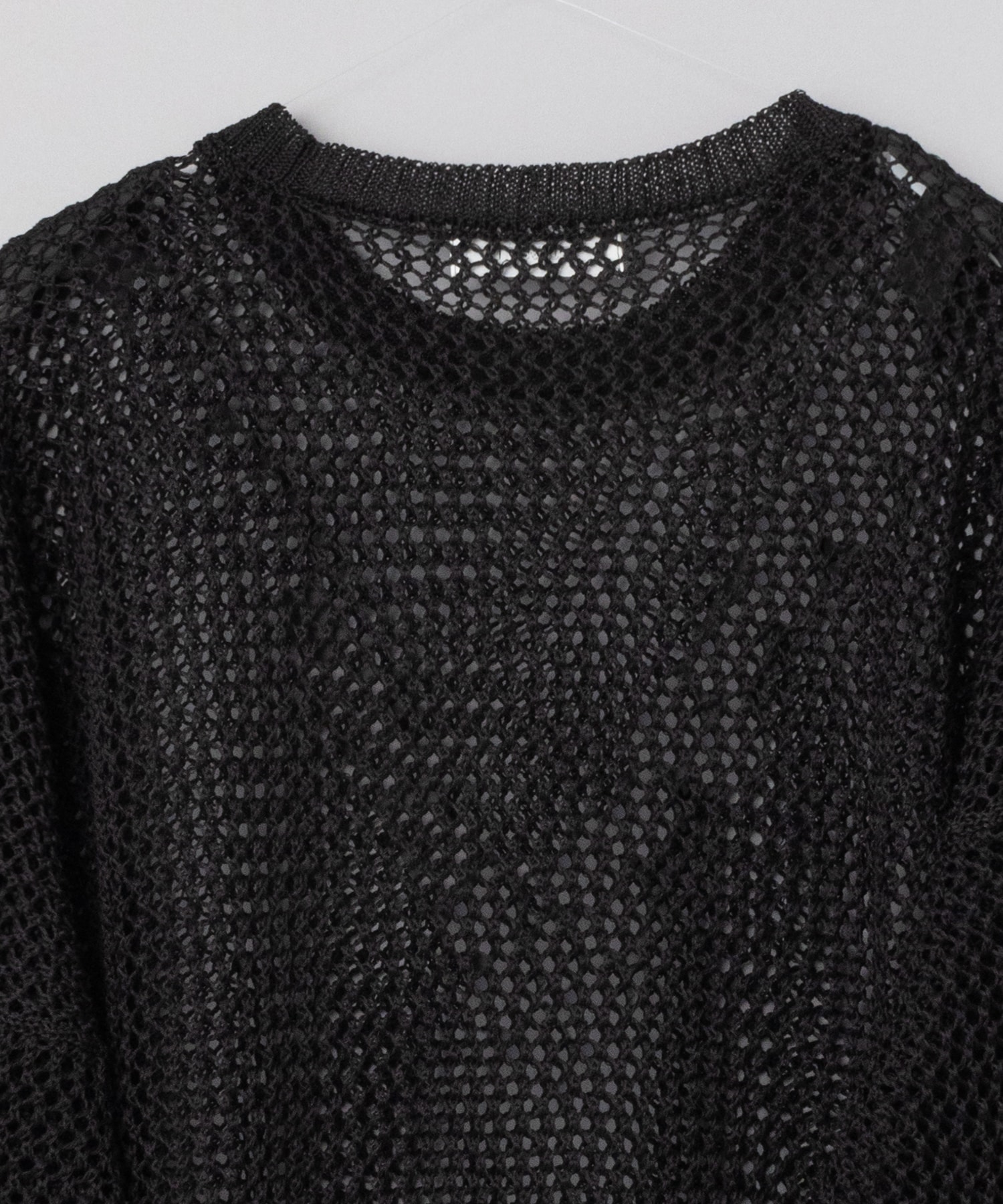 MESH OVER KNIT sulvam