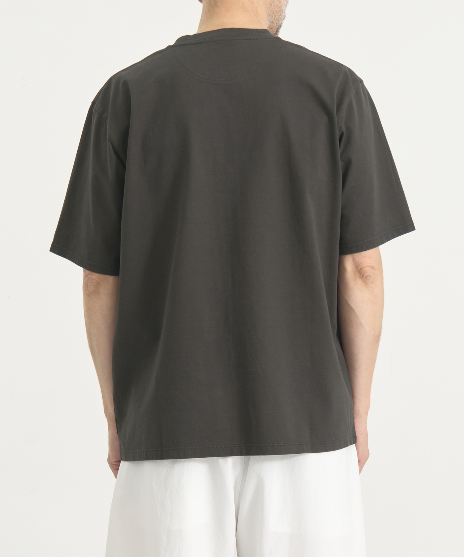 別注 ONE EYELET POCKET TEE White Mountaineering