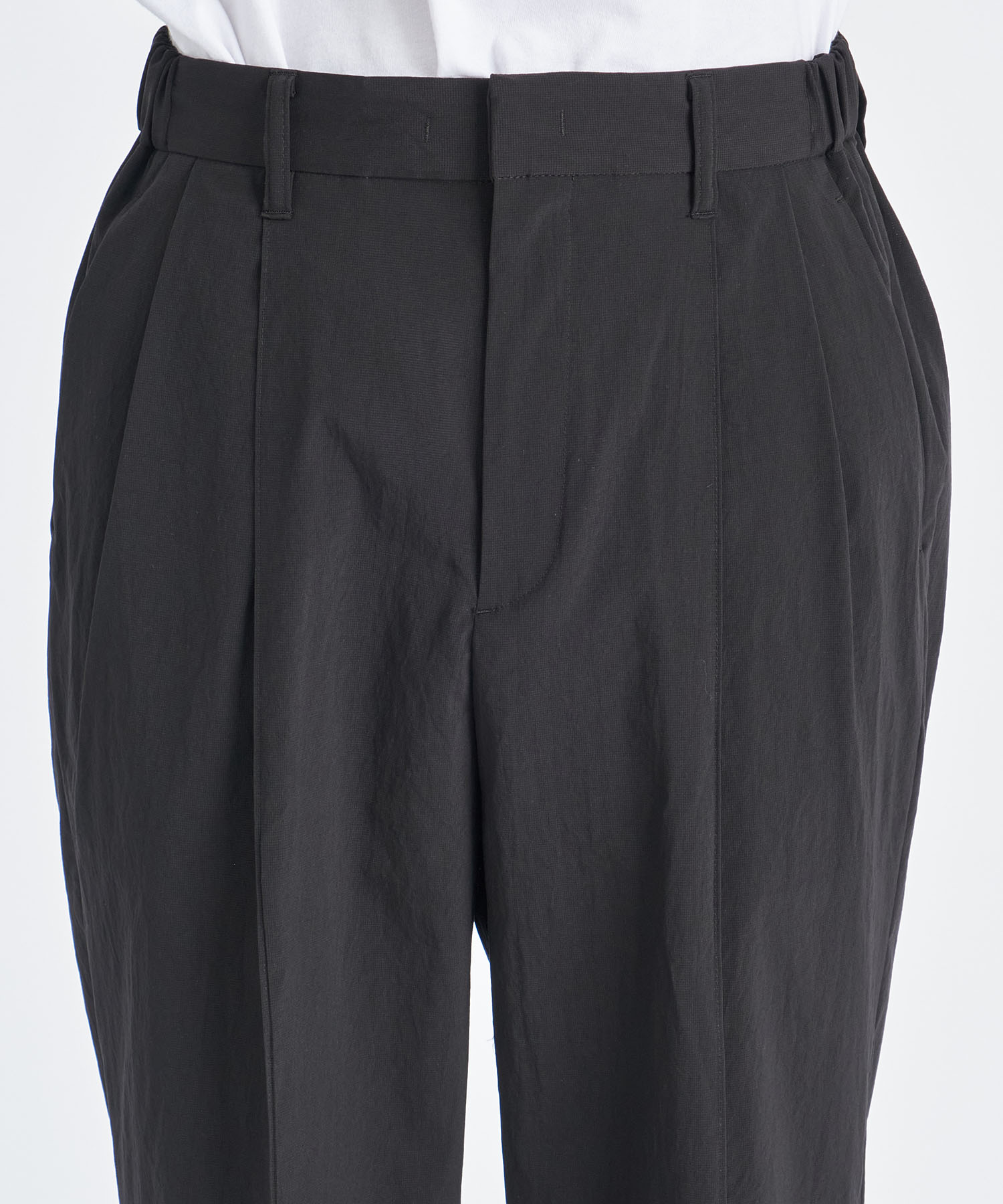 着た方が涼しい Pintucrease Wide Tapered Pants THE TOKYO