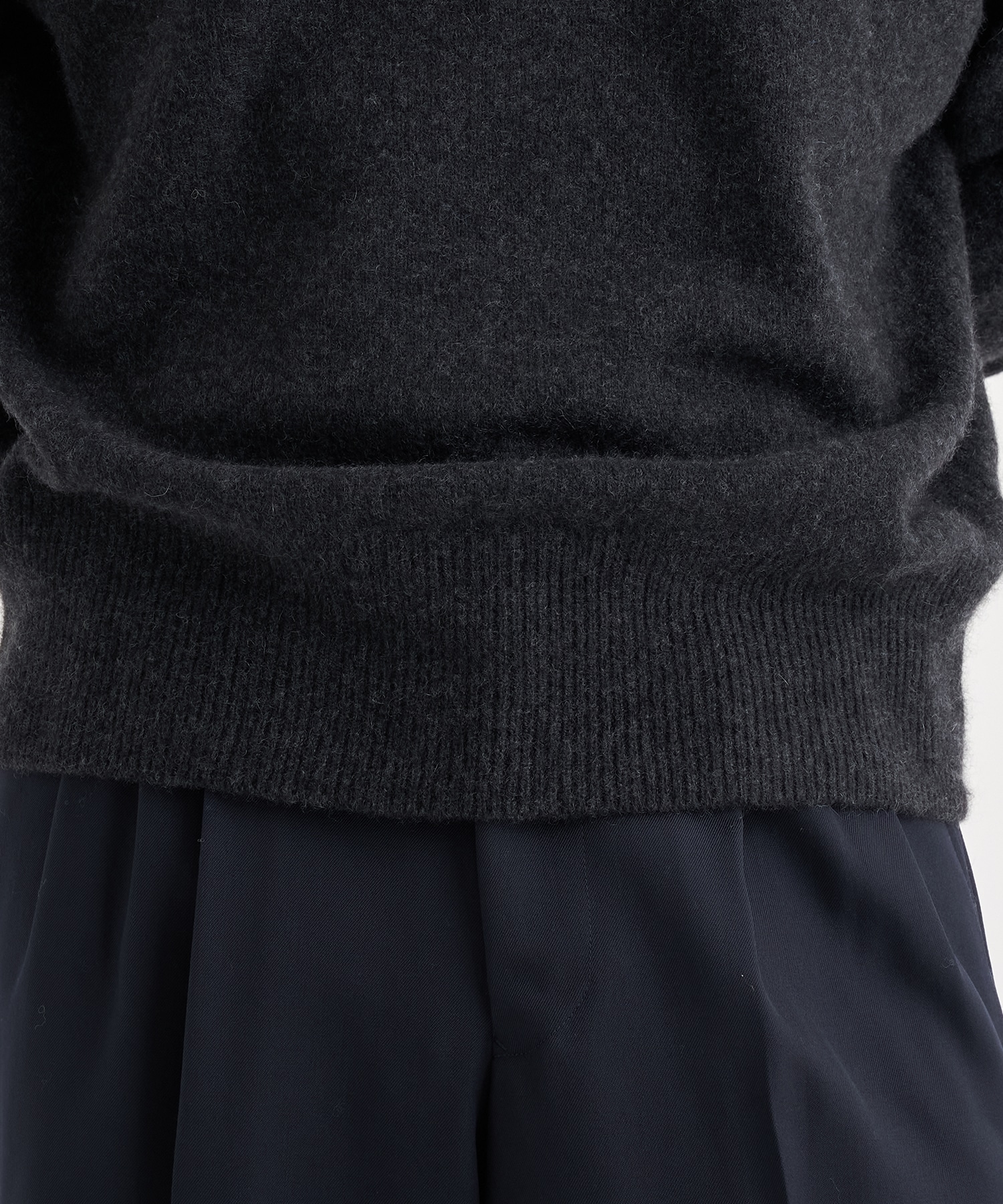 Cashmere Wholegarment Crewneck Sweater YOKE