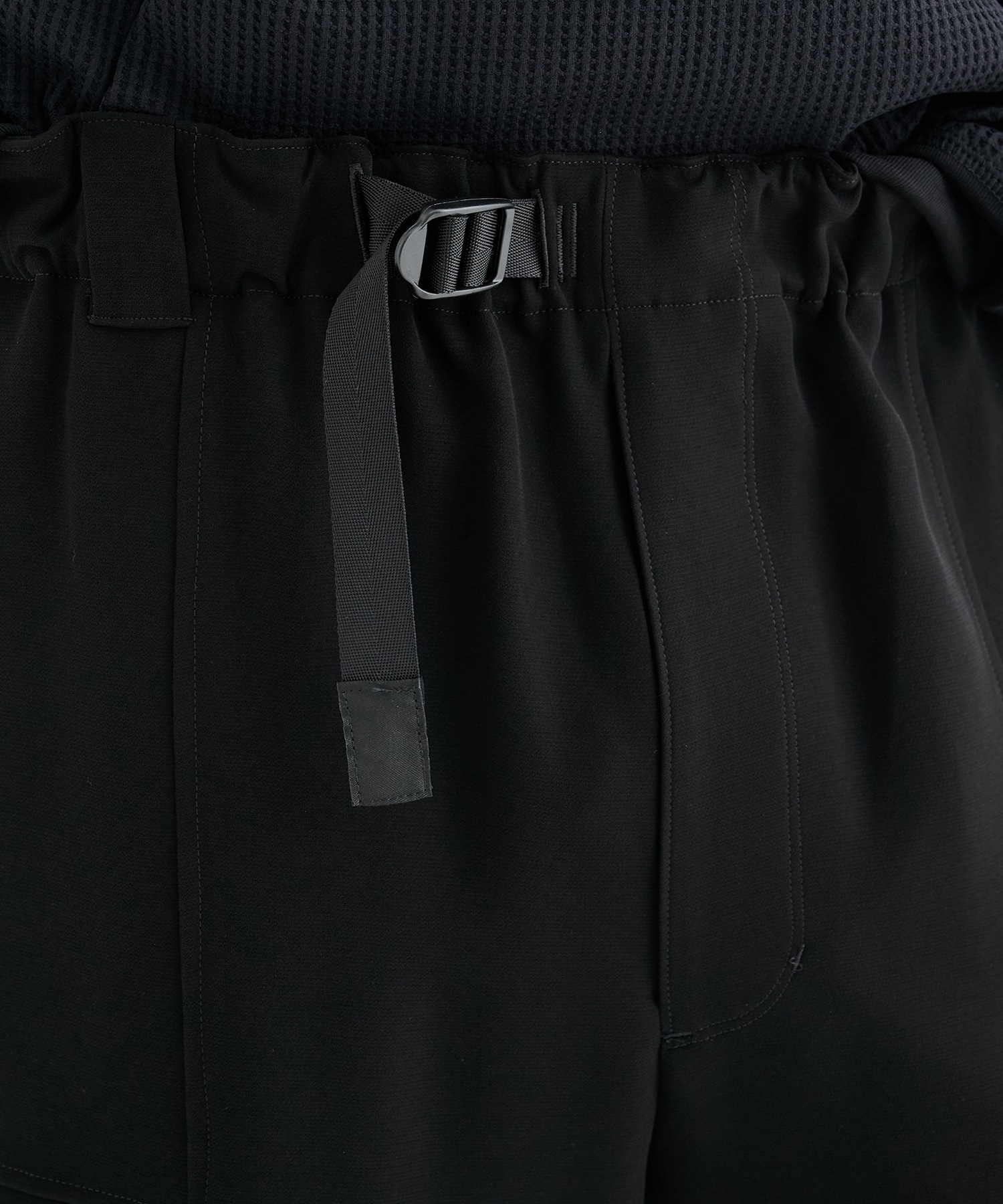 2252-CP28-095 BELT PANTS N.HOOLYWOOD