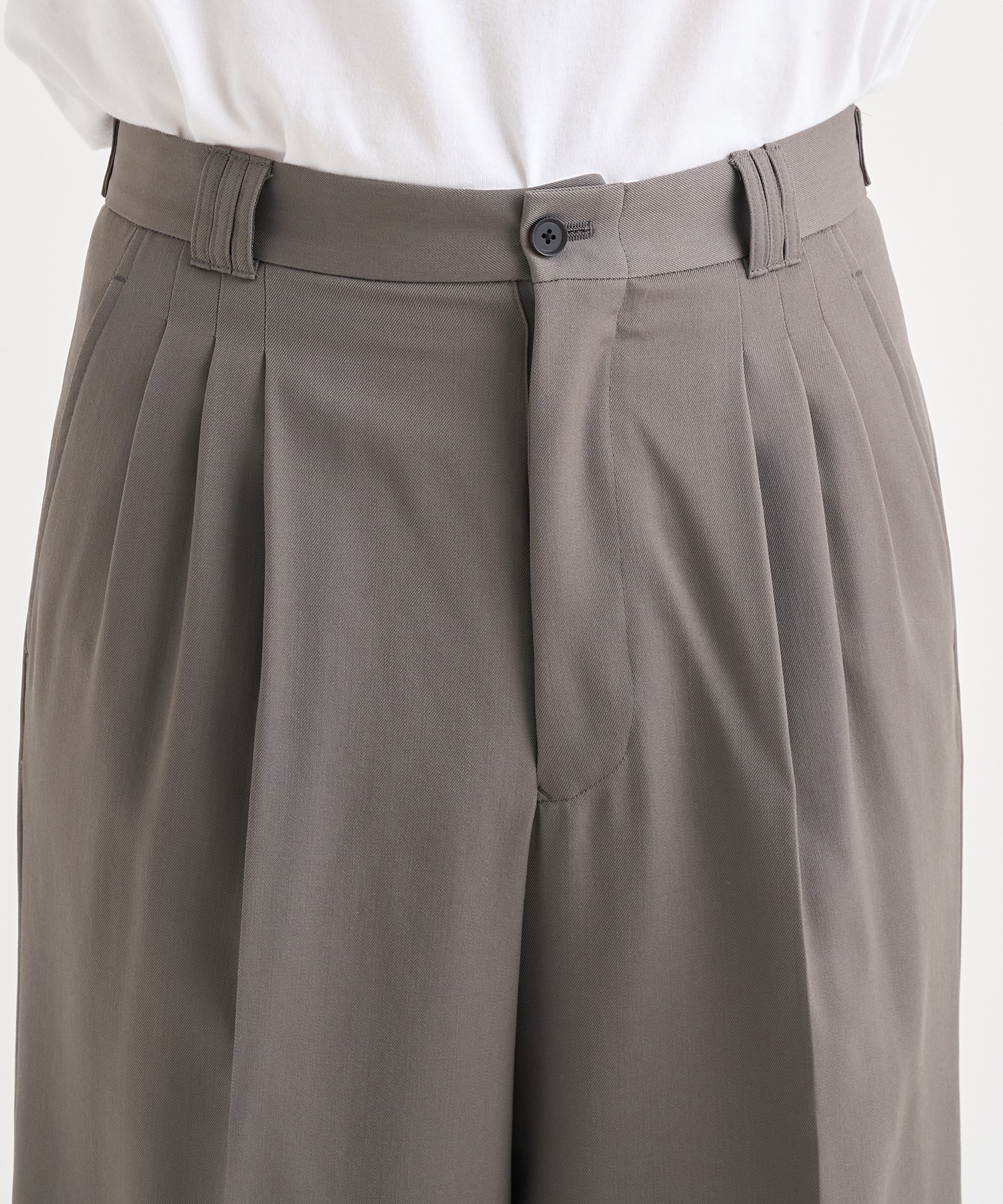 3pleated Wide-leg Trousers YOKE