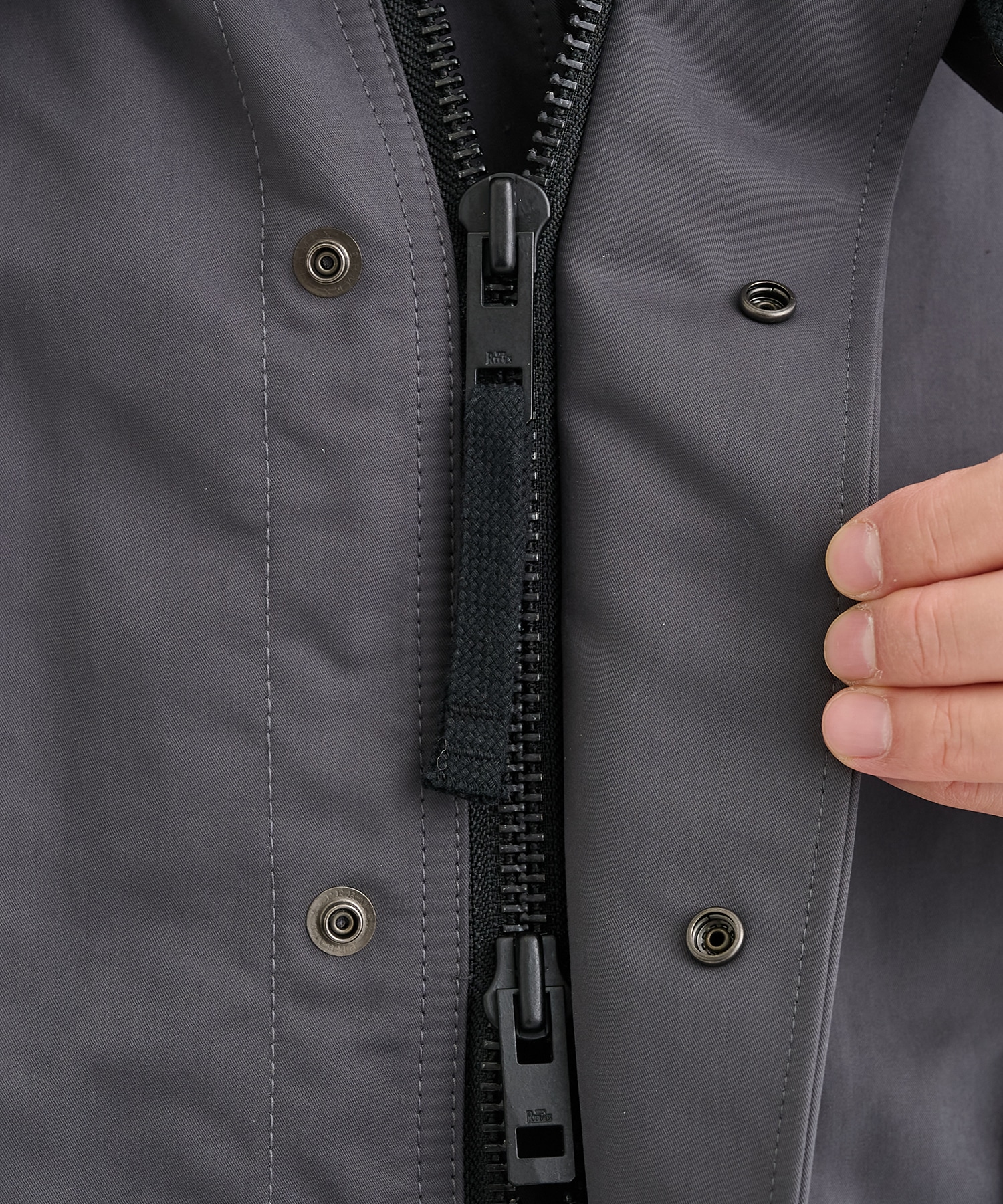 THE MODS COAT THE RERACS