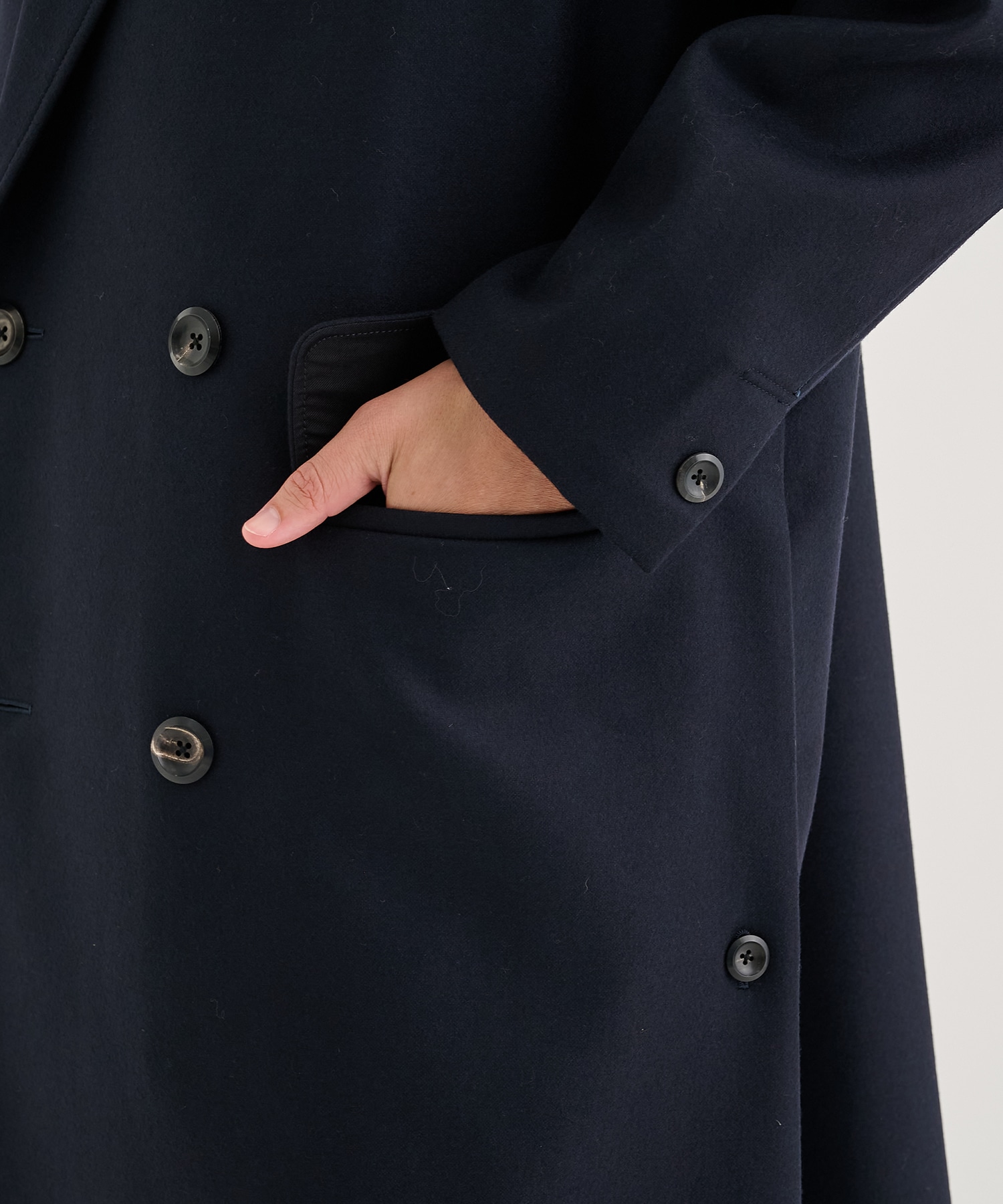 THE DOUBLE PEAKED EASY COAT THE RERACS