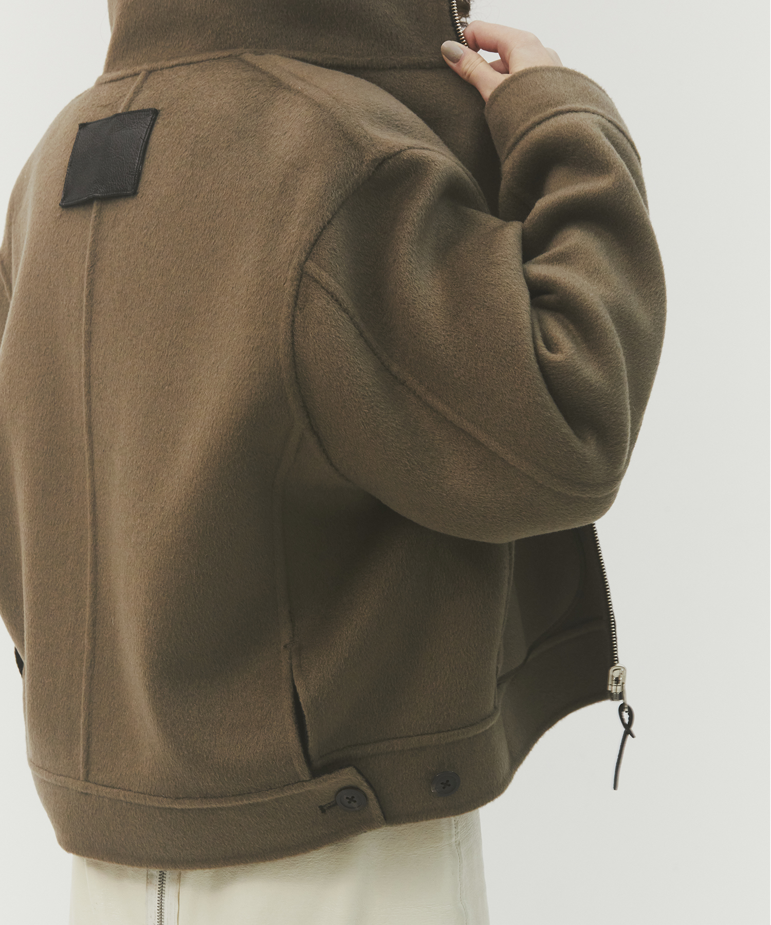 CASHMERE REVERSIBLE STAND ZIP BLOUSON 