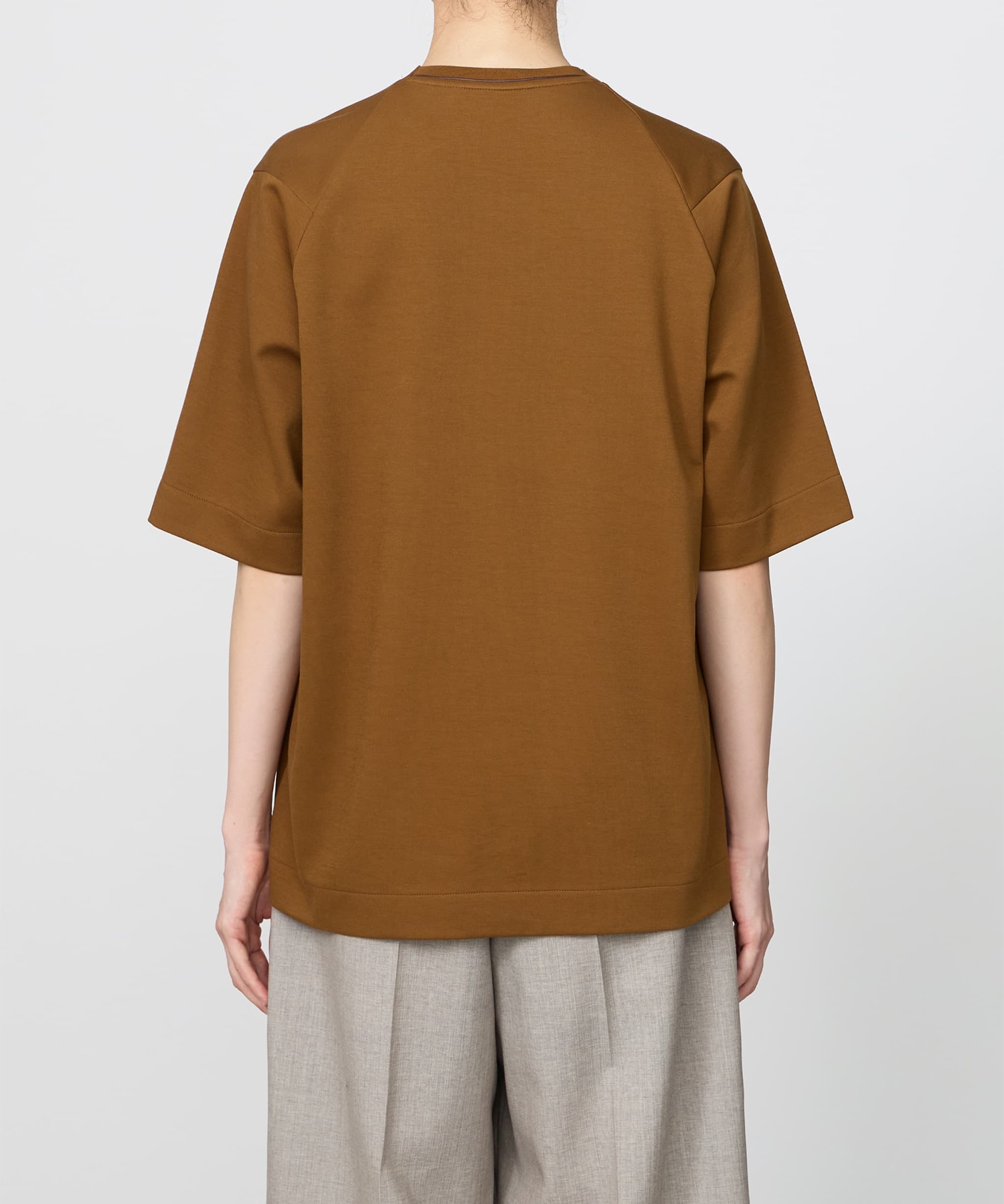 【イレニサ】HALF-SLEEVED T-SHIRT IRENISA