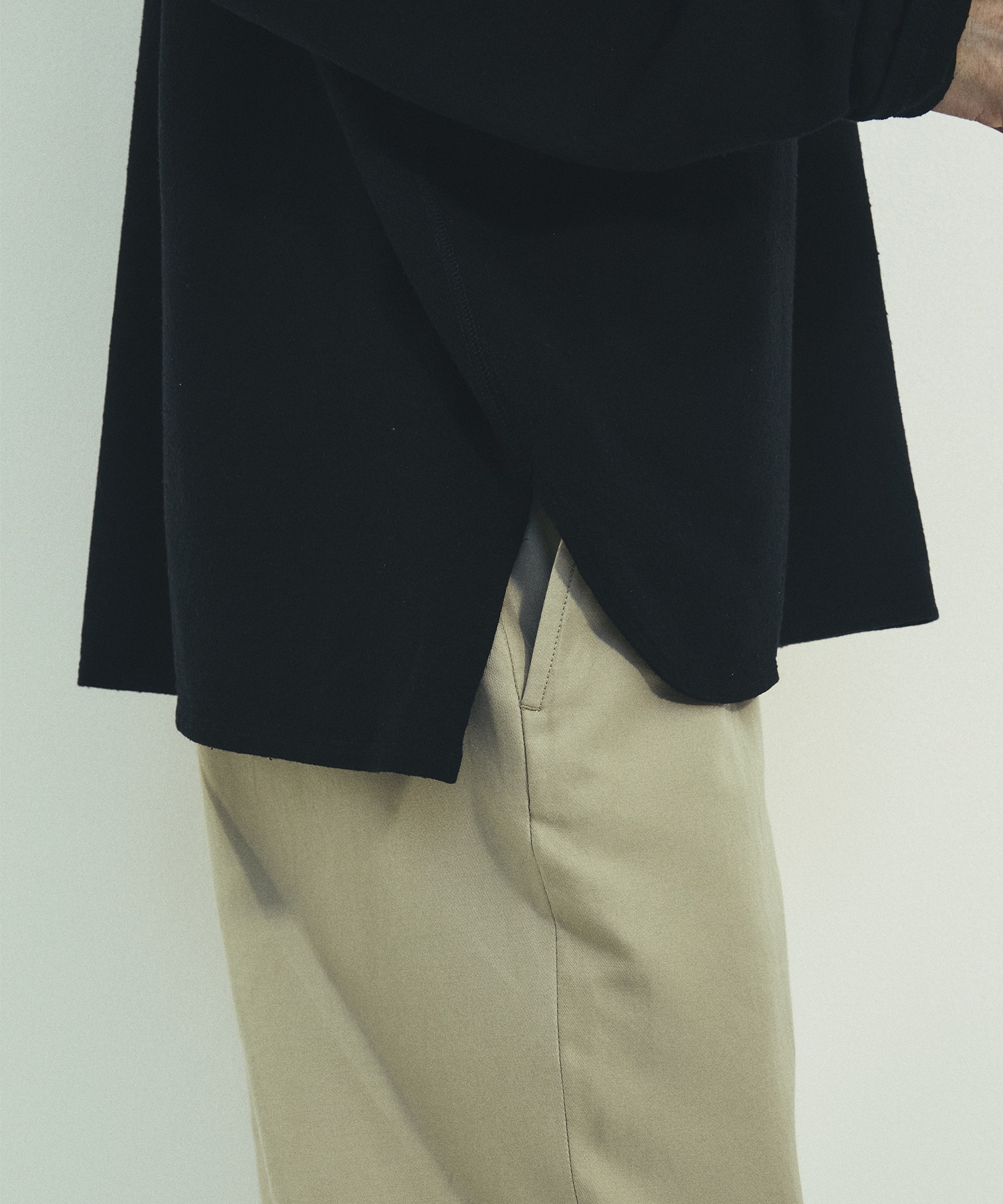 SILK α Henry Neck L/S Tee SILK α