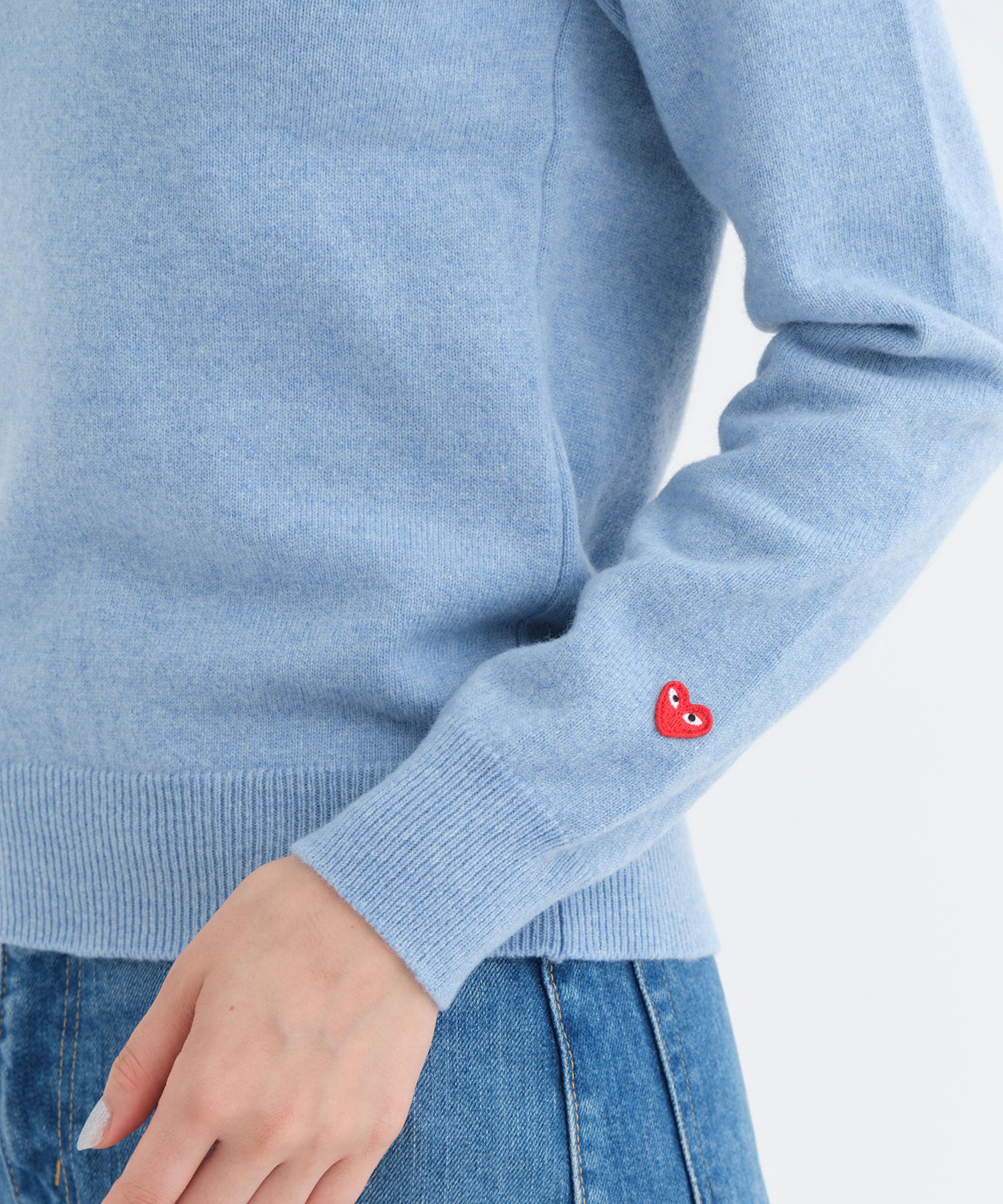 LADIES V-NECK PULLOVER PLAY Comme des Garcons