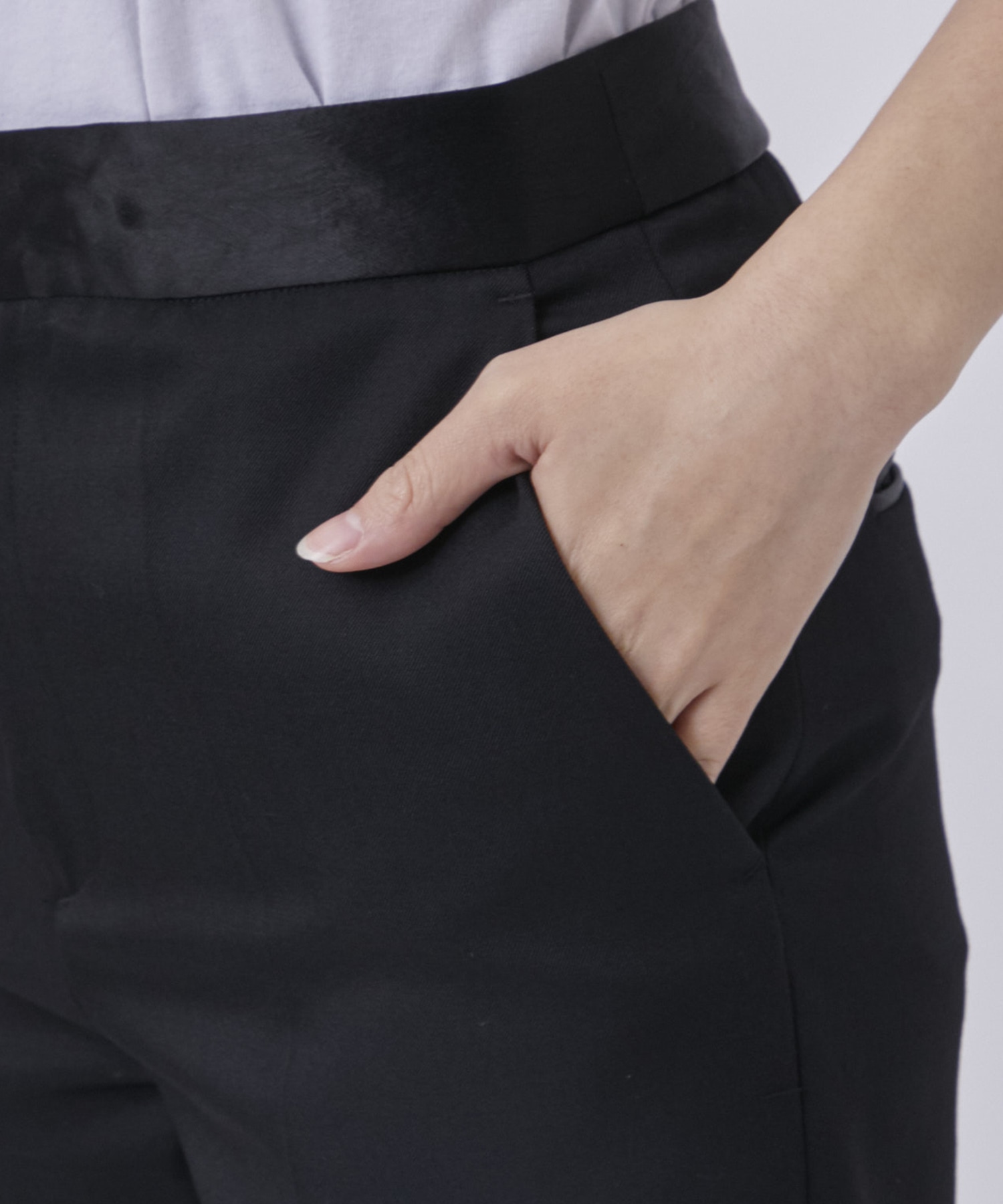 BLACK FORMAL TAPERED PANTS CINOH