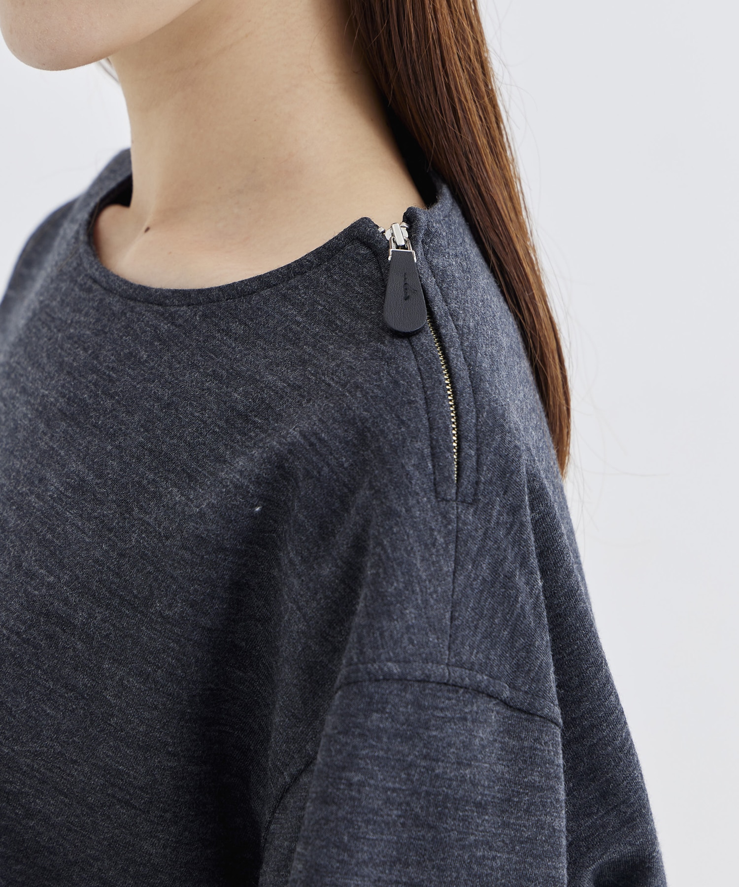 THE SIDE ZIP PULLOVER SHORT T-SHIRT L/S THE RERACS