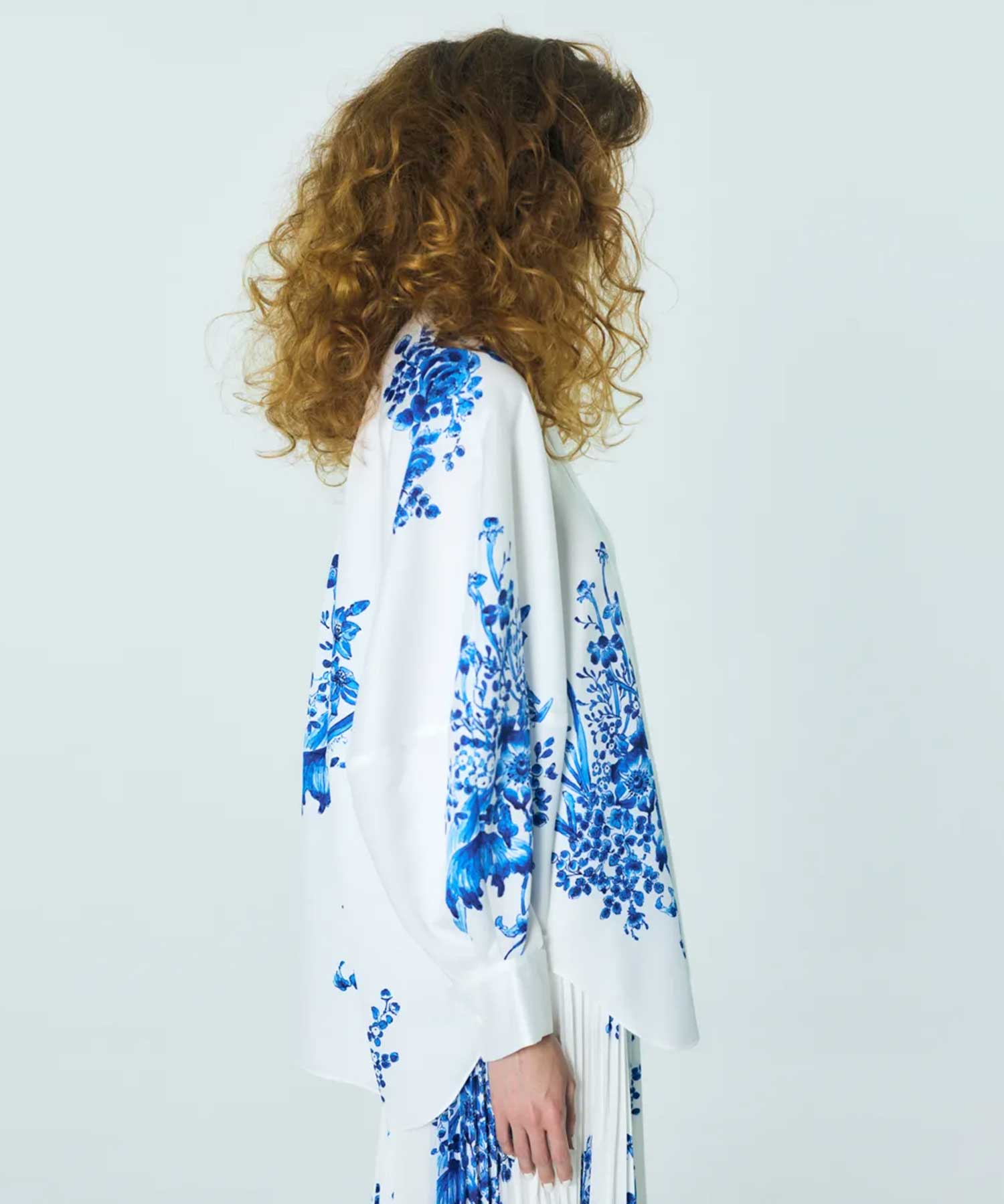 CIRCLE DORAPE SHIRT ENFOLD