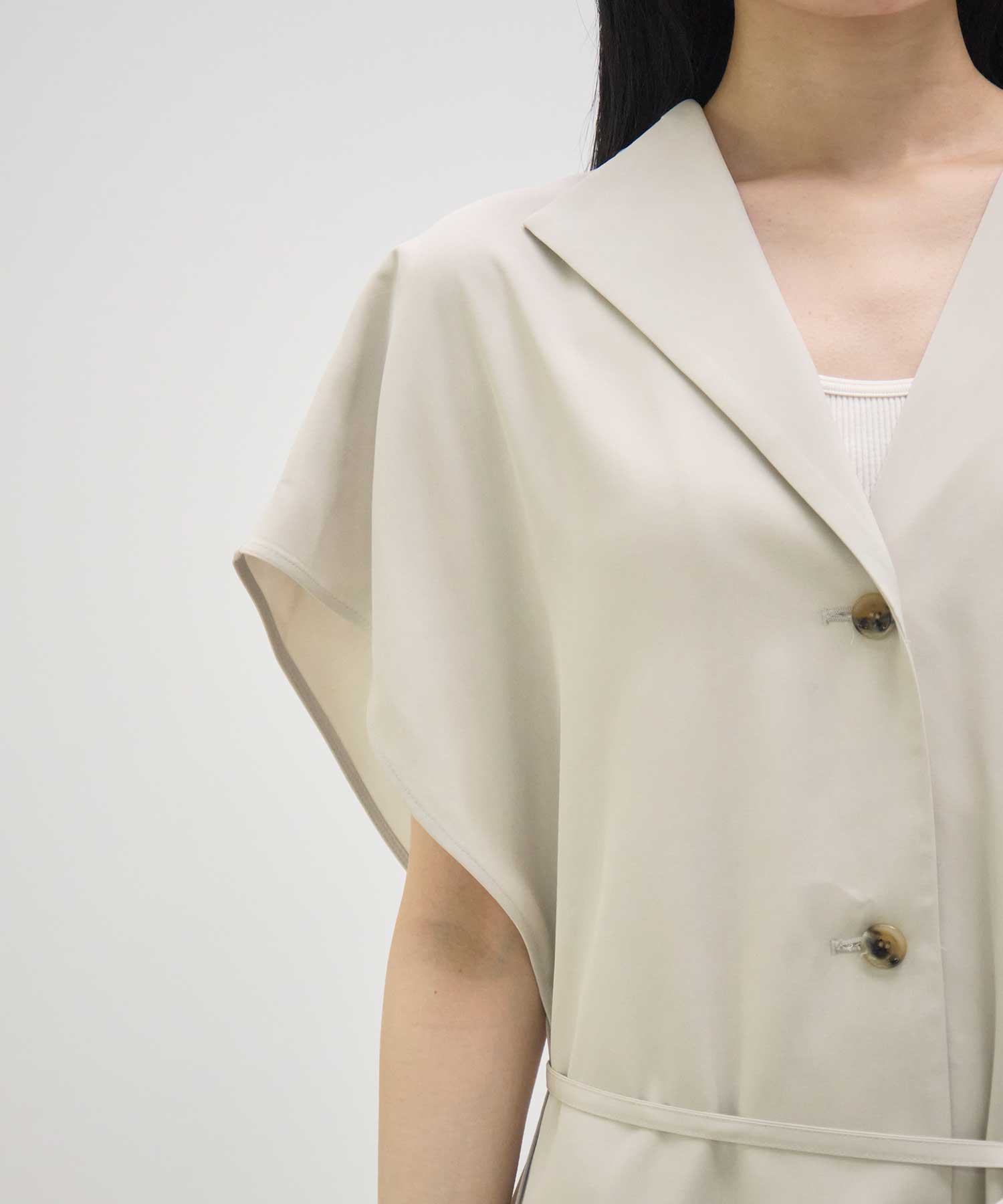 Ana asymmetry dress O.WHT AKIRANAKA